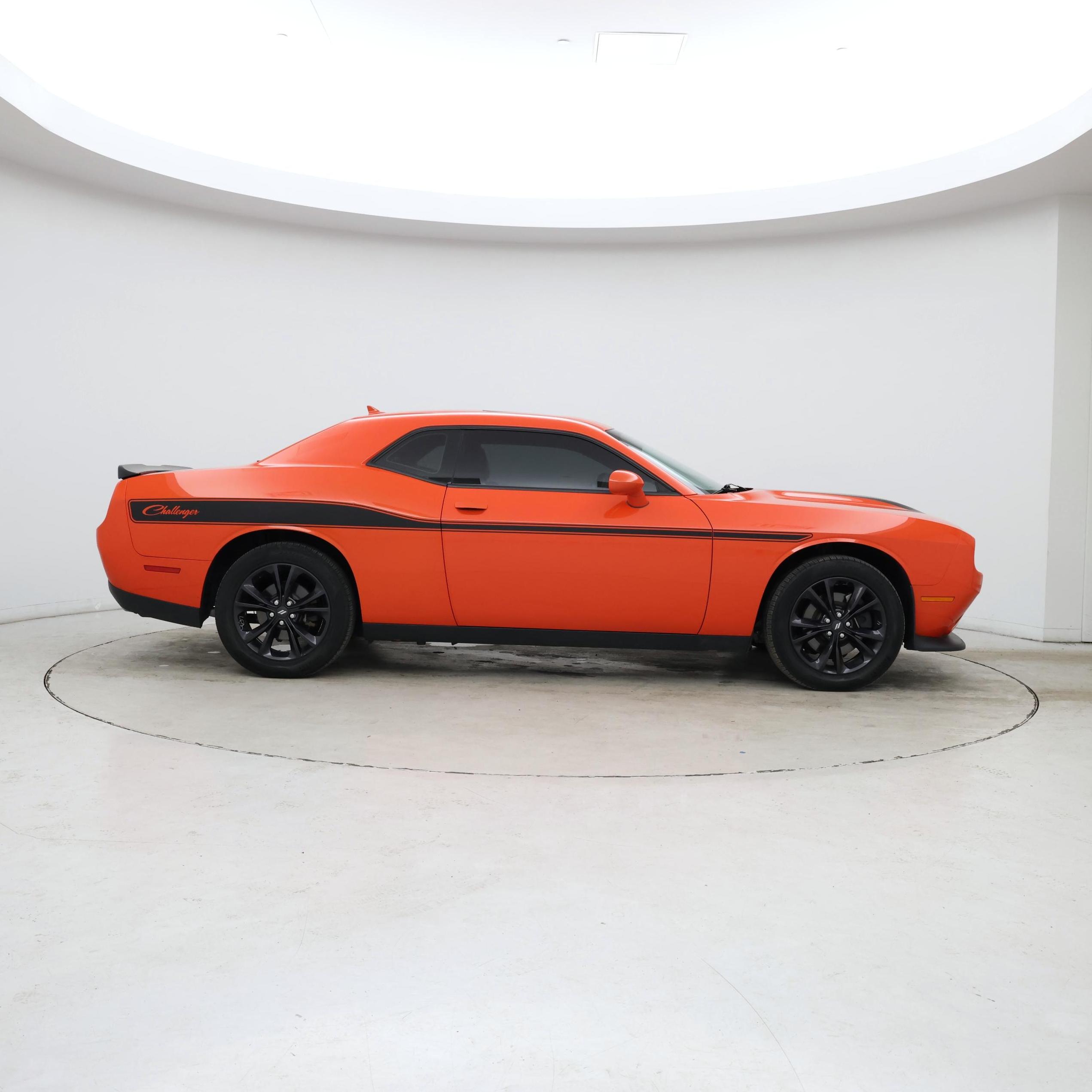 Thumbnail: 2020 Dodge Challenger - 7