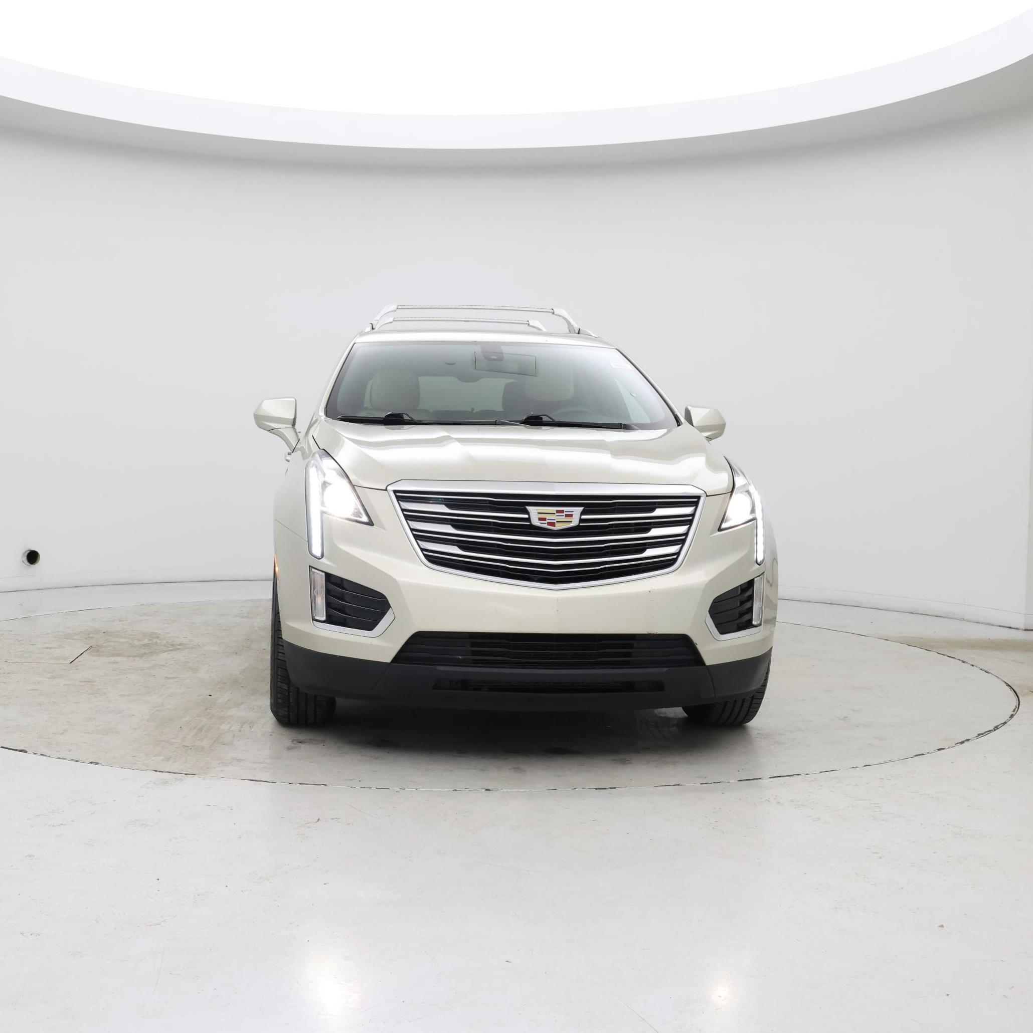 Thumbnail: 2017 Cadillac XT5 - 5
