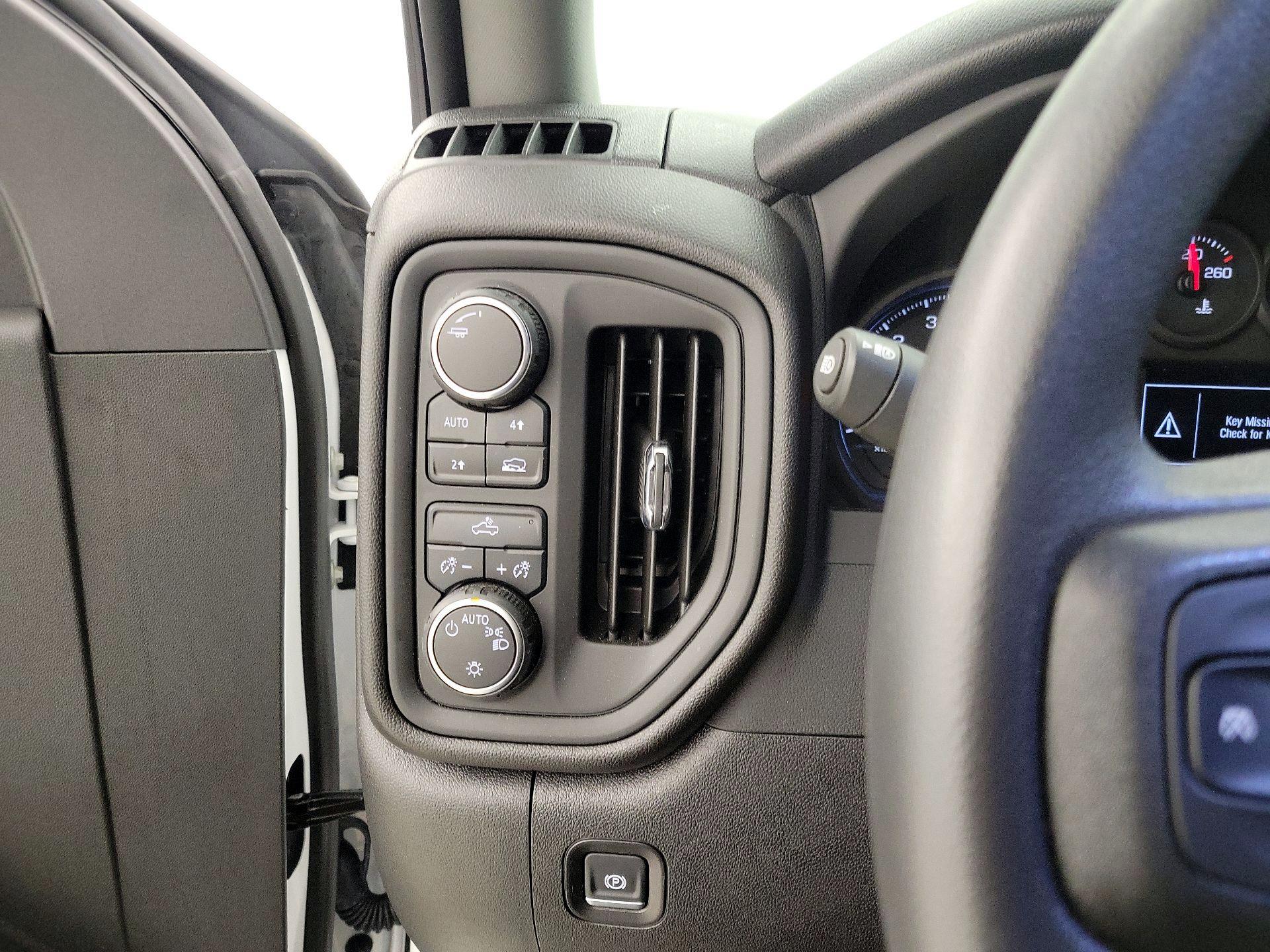 Thumbnail: 2025 Chevrolet Silverado 1500 - 13