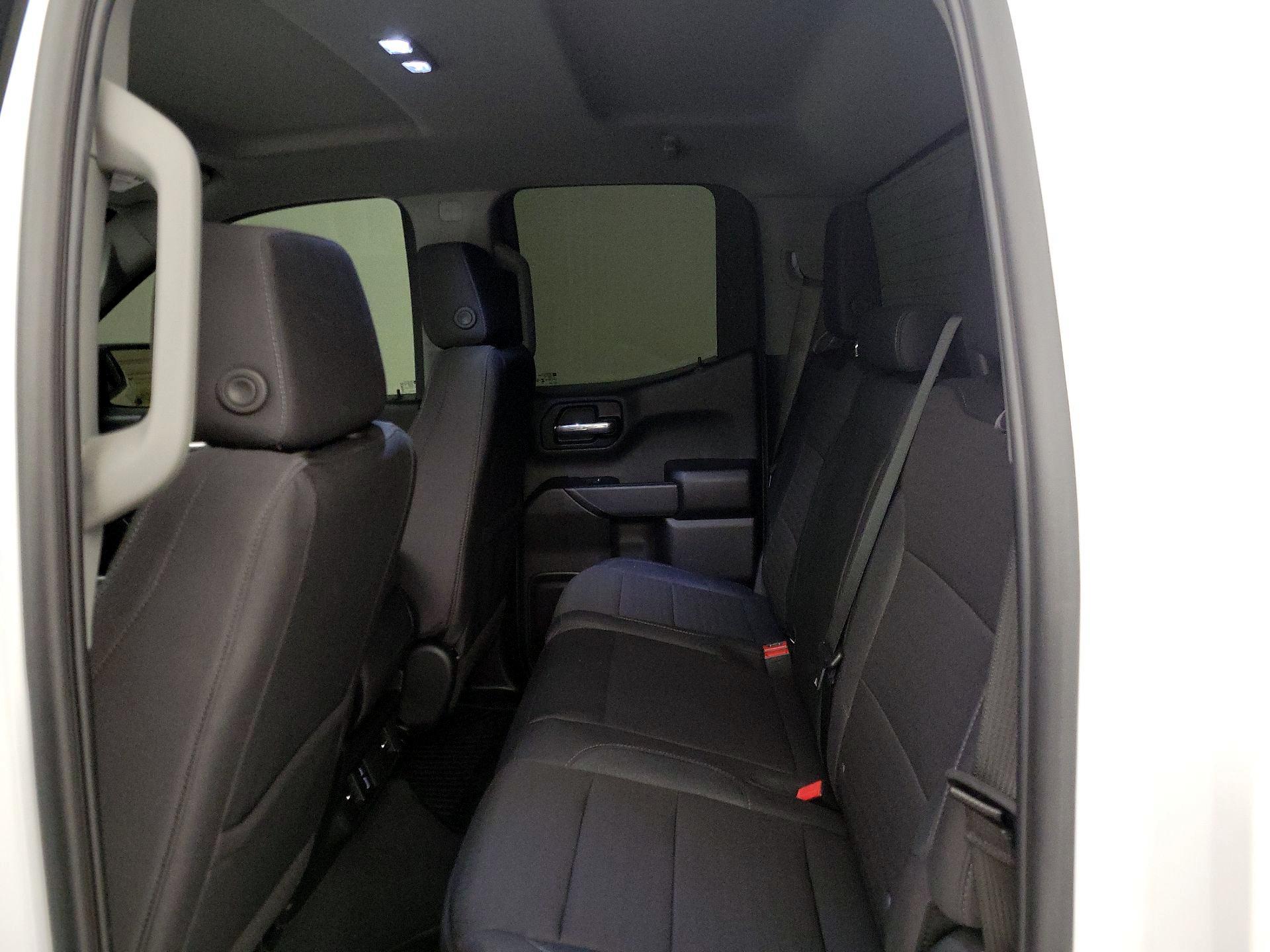 Thumbnail: 2025 Chevrolet Silverado 1500 - 19