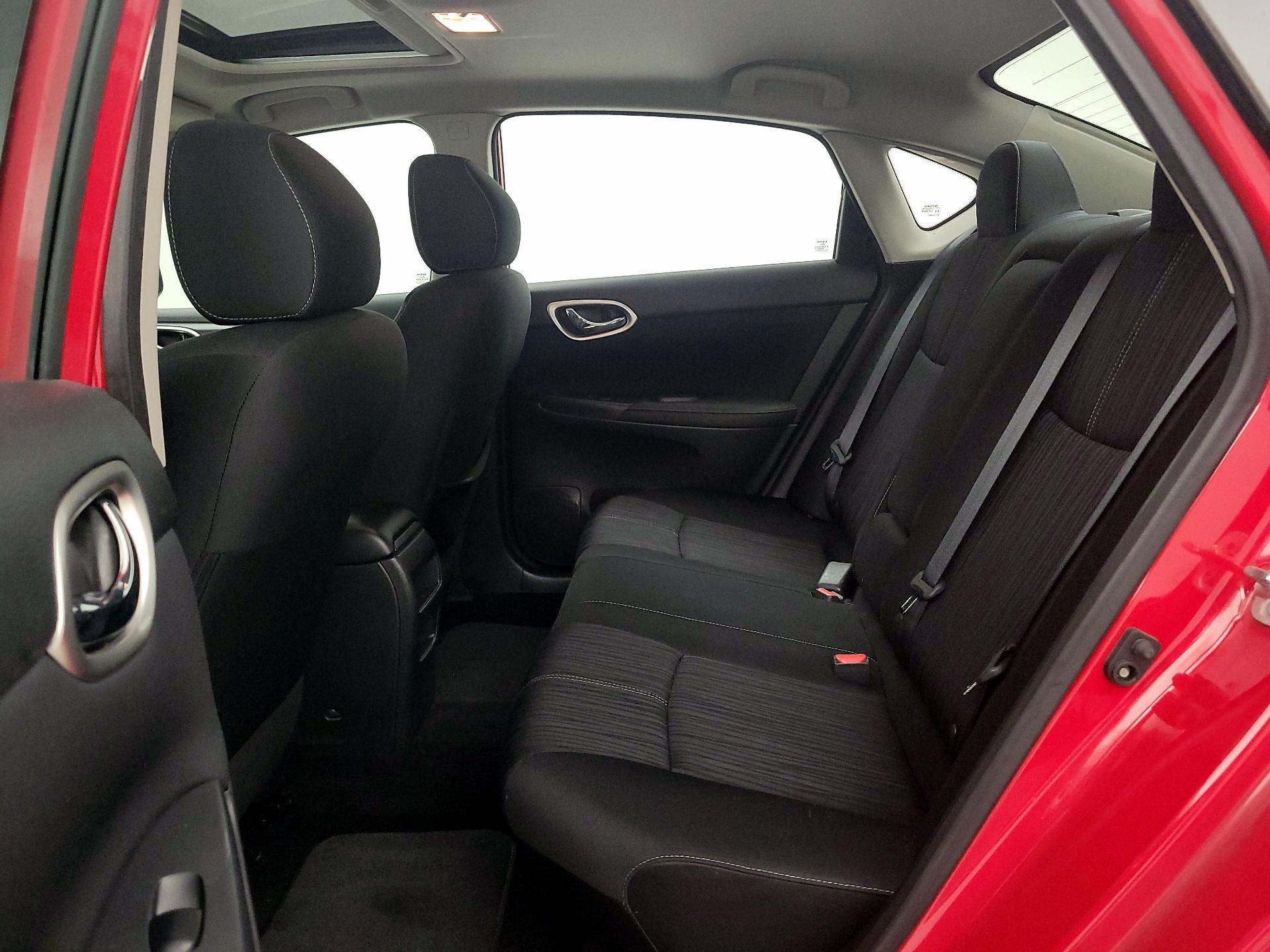 Thumbnail: 2017 Nissan Sentra - 20