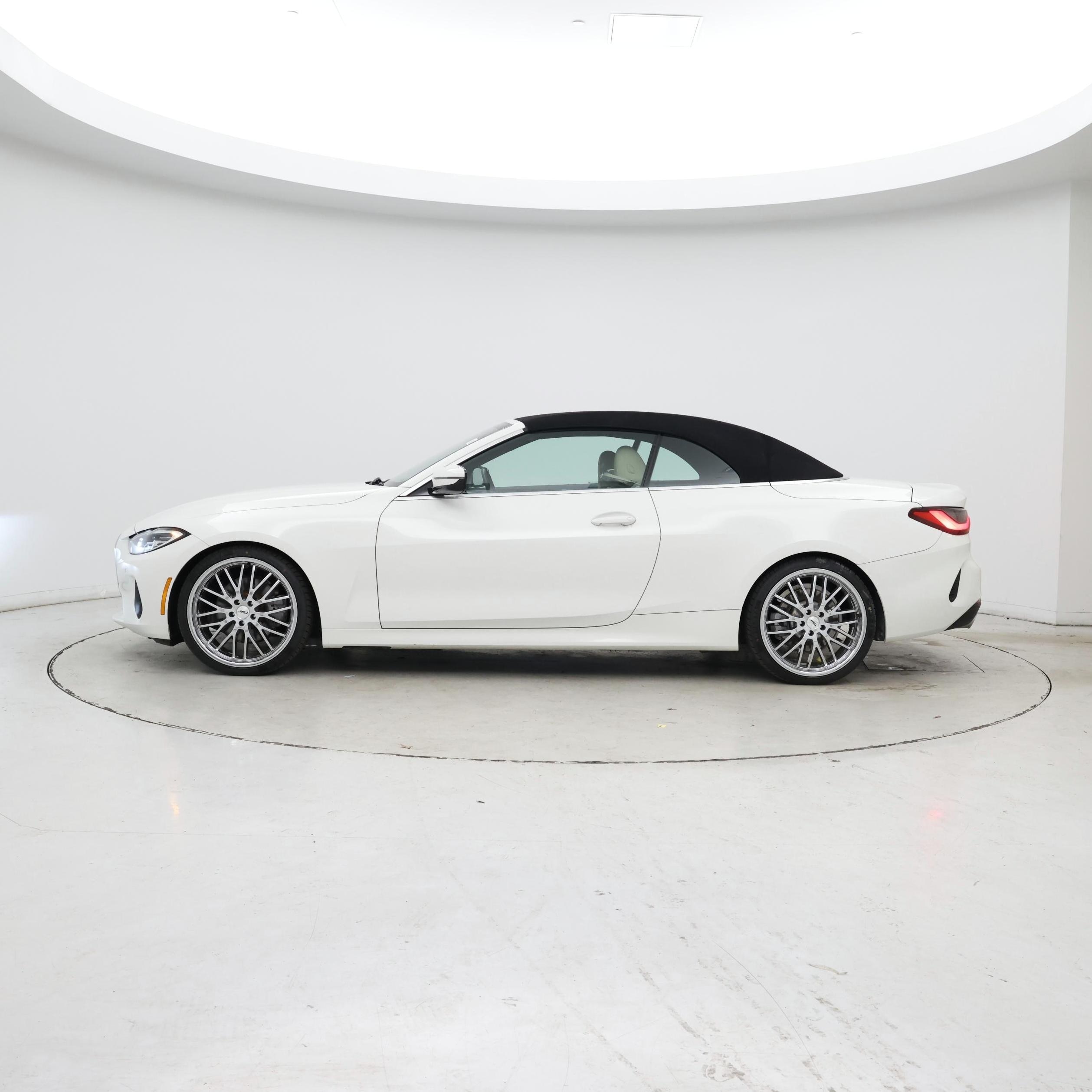 Thumbnail: 2021 BMW 4 Series - 3