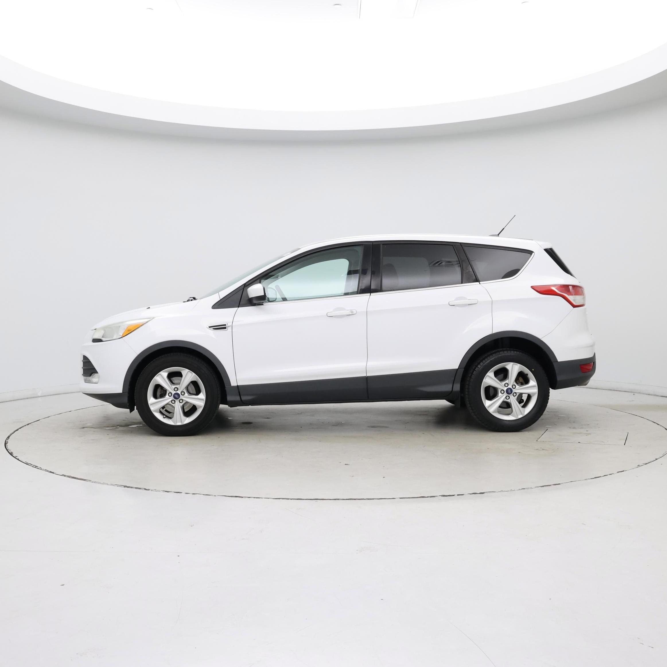 Thumbnail: 2014 Ford Escape - 3