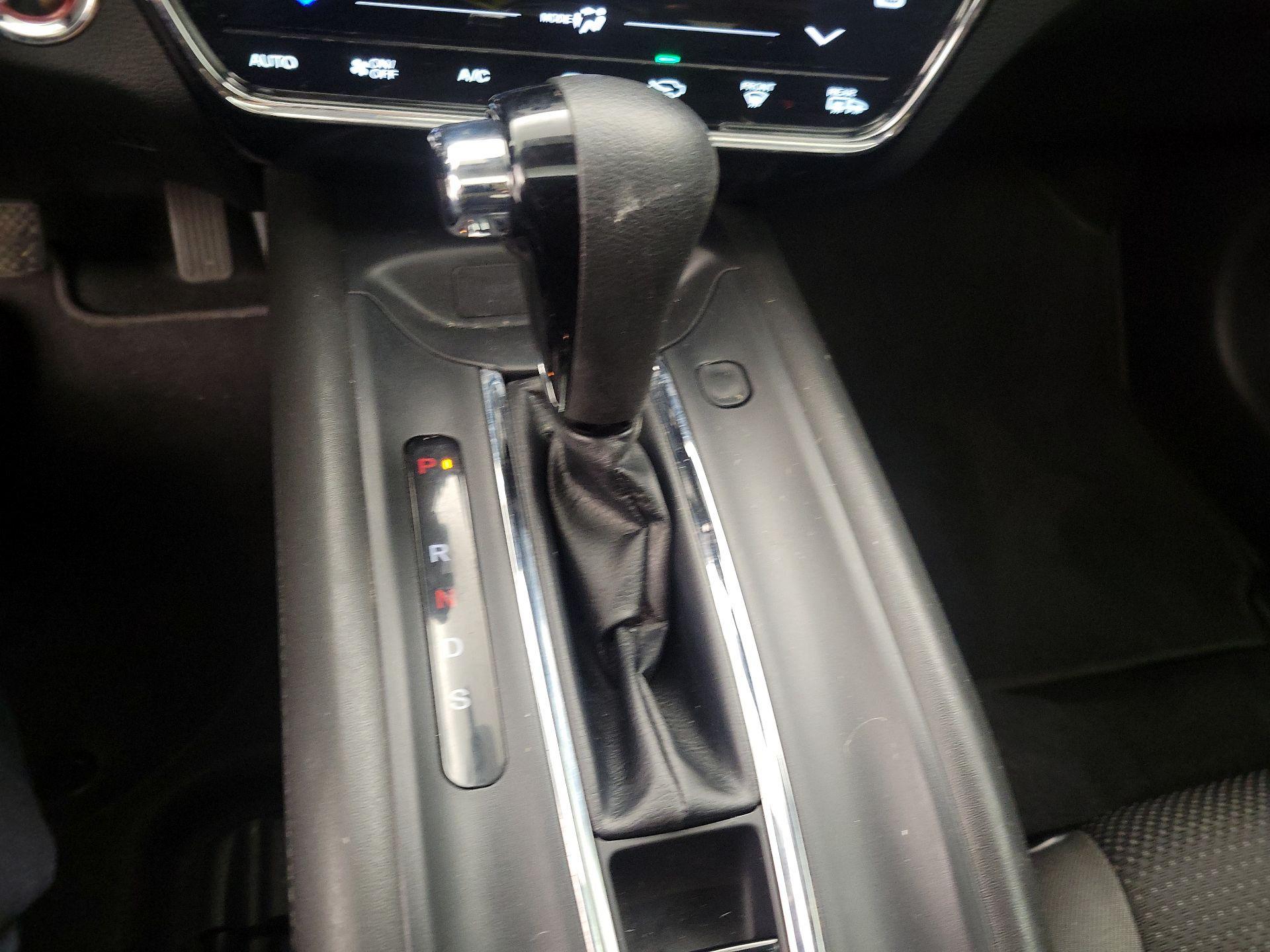 Thumbnail: 2022 Honda HR-V - 17