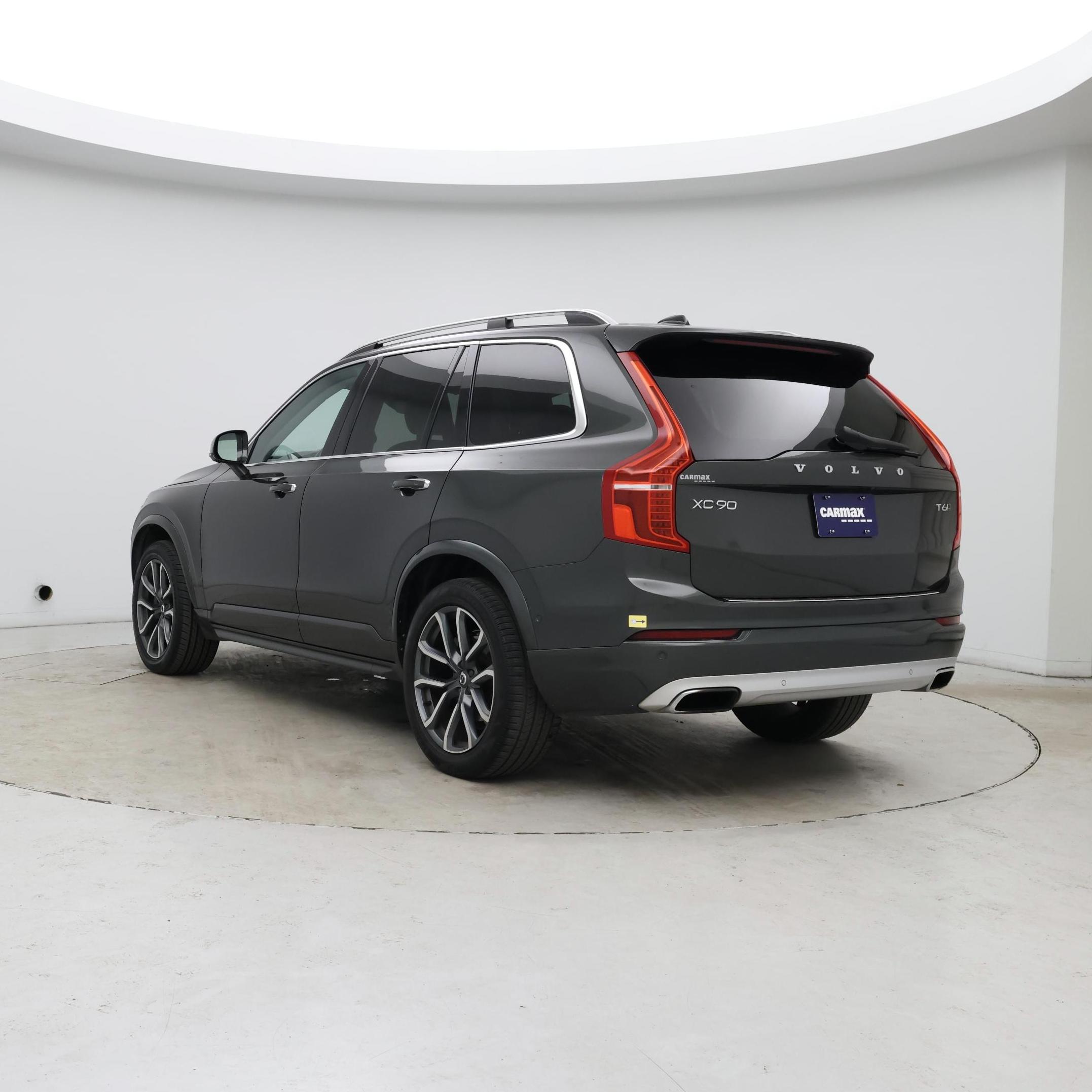 Thumbnail: 2018 Volvo XC90 - 2