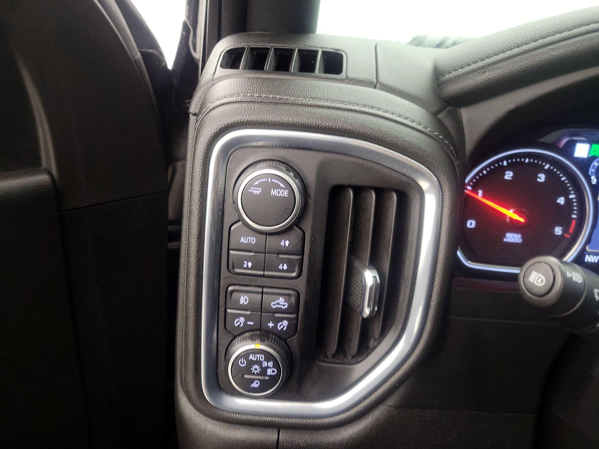 Thumbnail: 2023 Chevrolet Silverado 2500 - 13