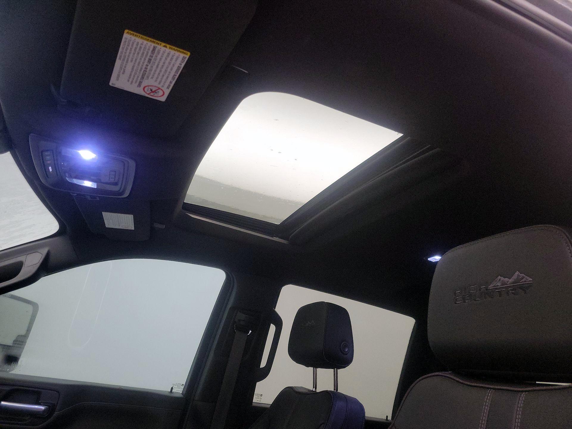 Thumbnail: 2023 Chevrolet Silverado 2500 - 19