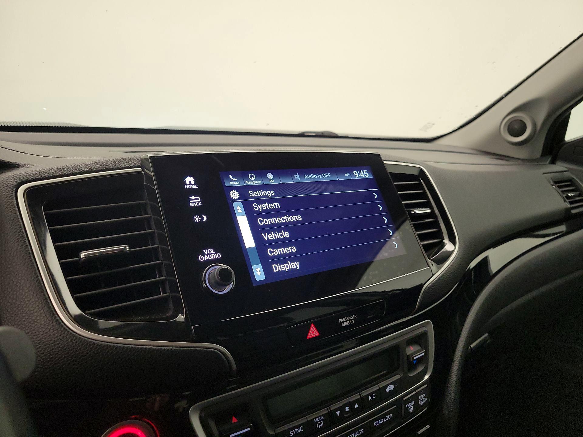 Thumbnail: 2020 Honda Pilot - 15