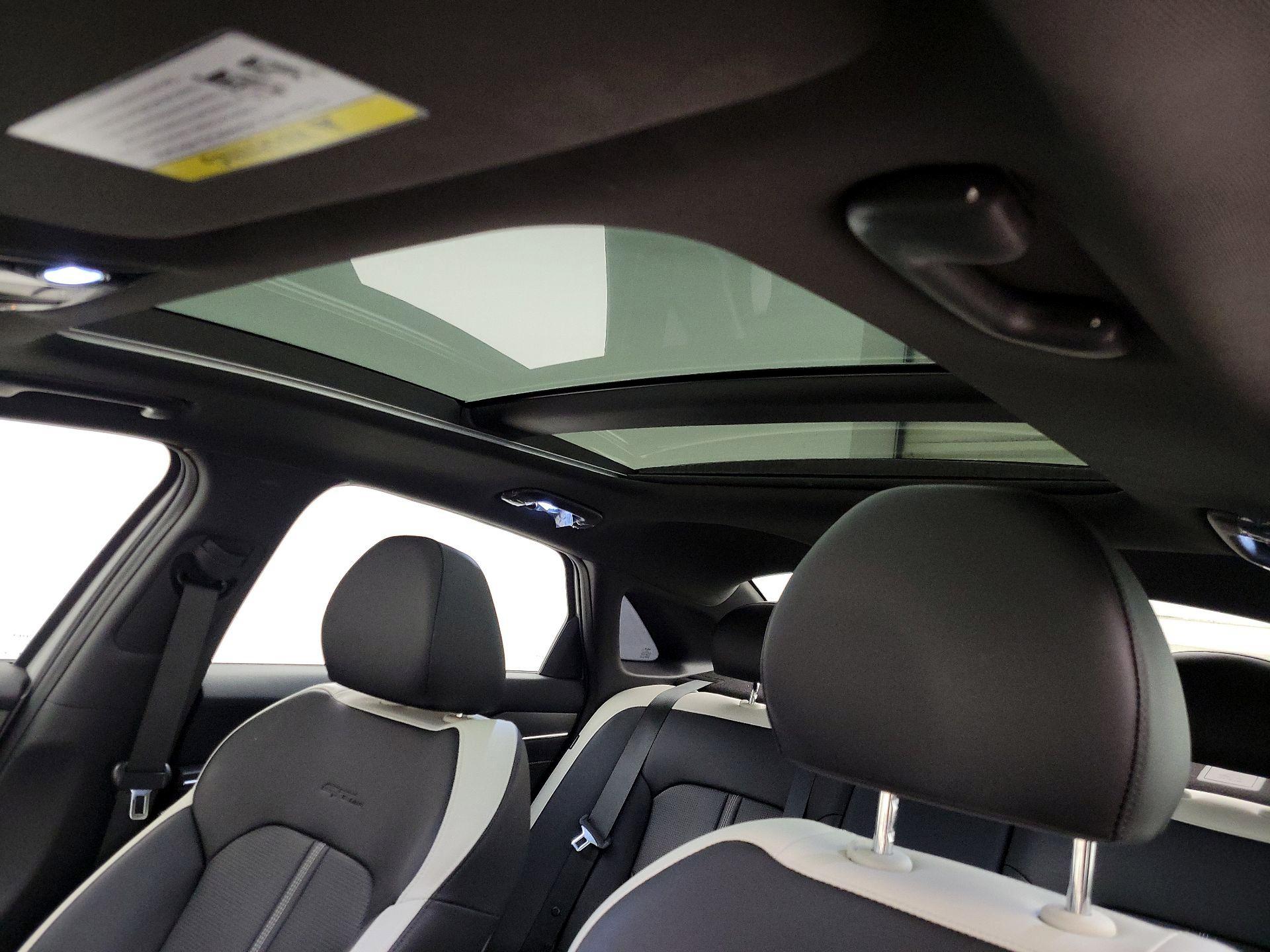 Thumbnail: 2025 Kia K5 - 19