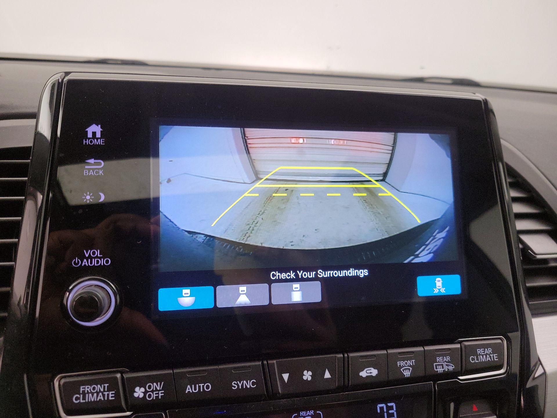 Thumbnail: 2020 Honda Odyssey - 14