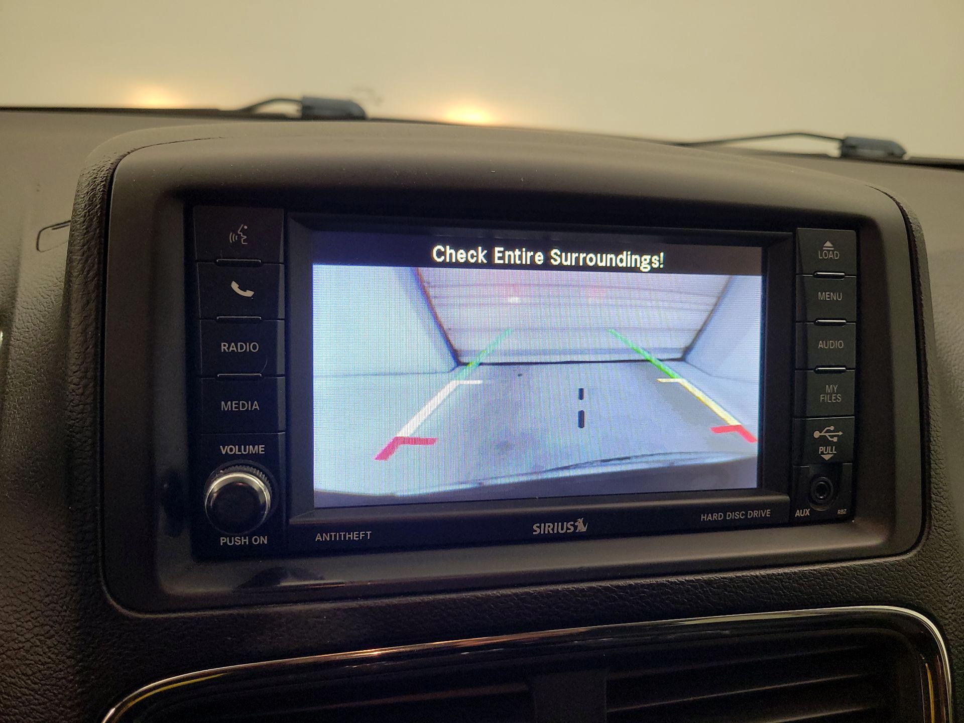 Thumbnail: 2017 Dodge Grand Caravan - 14