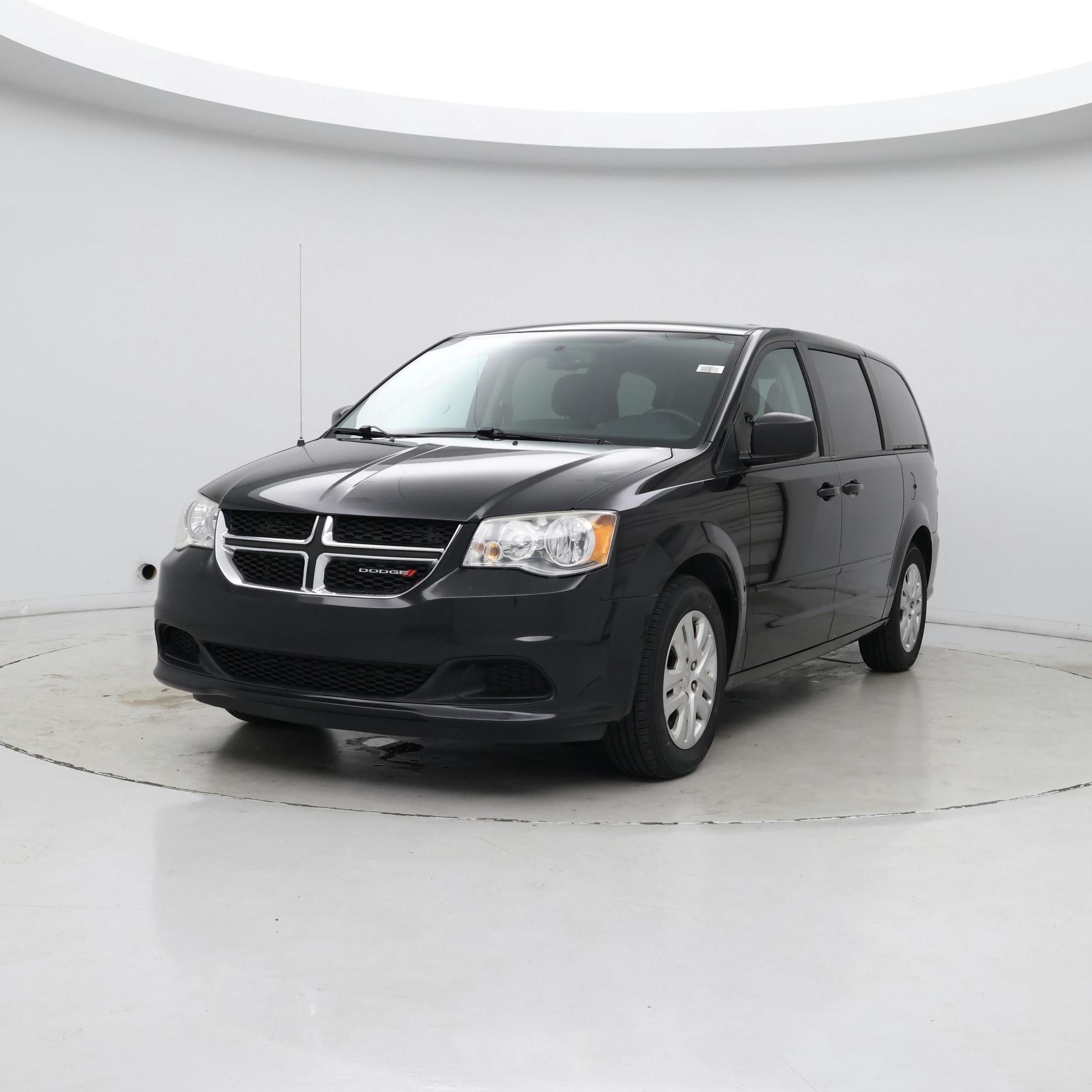 Thumbnail: 2017 Dodge Grand Caravan - 4