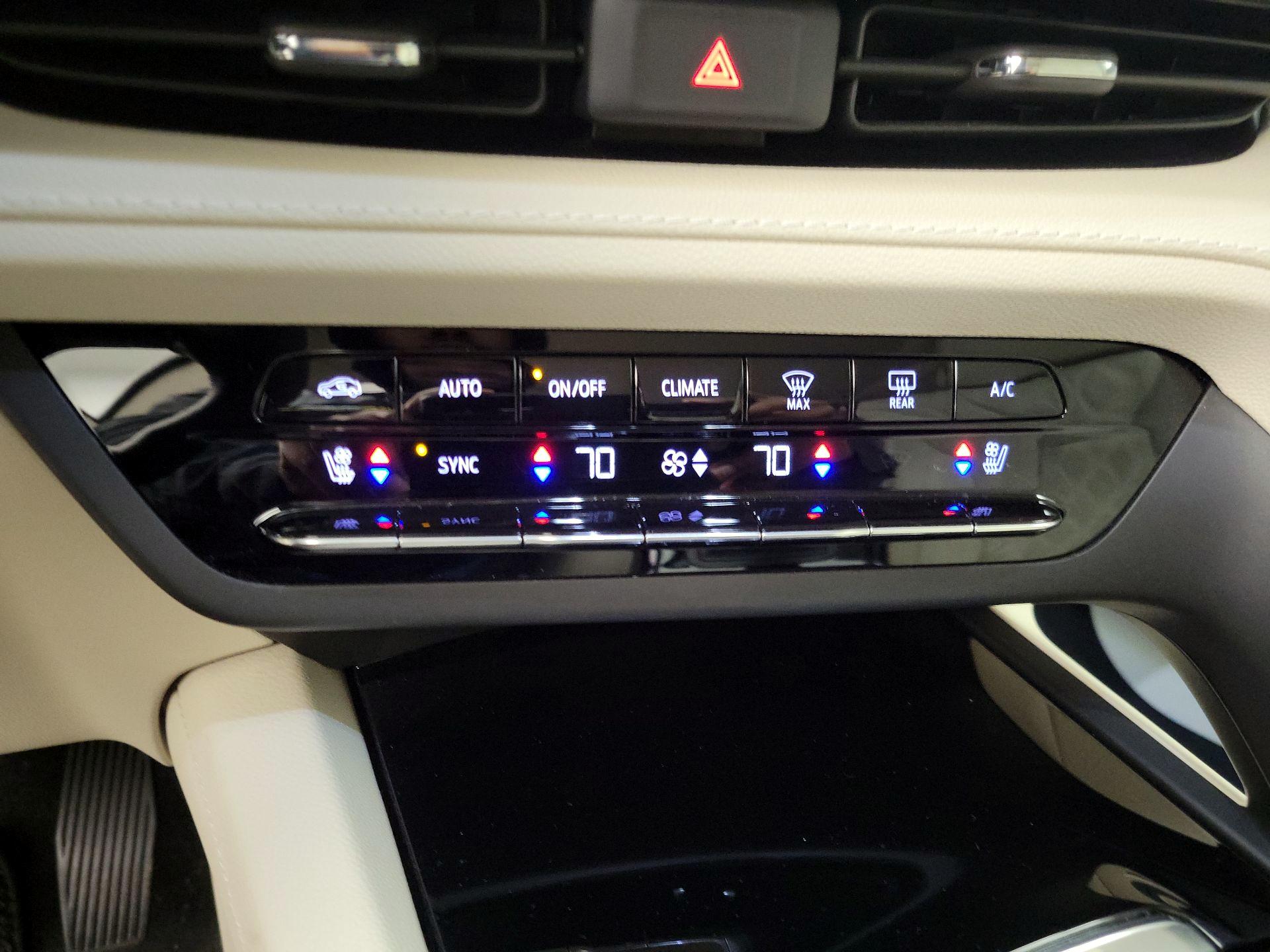 Thumbnail: 2022 Buick Envision - 16