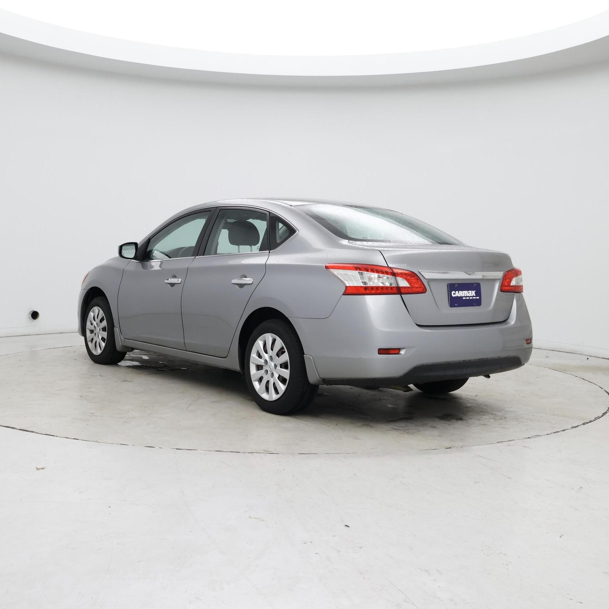 Thumbnail: 2014 Nissan Sentra - 2