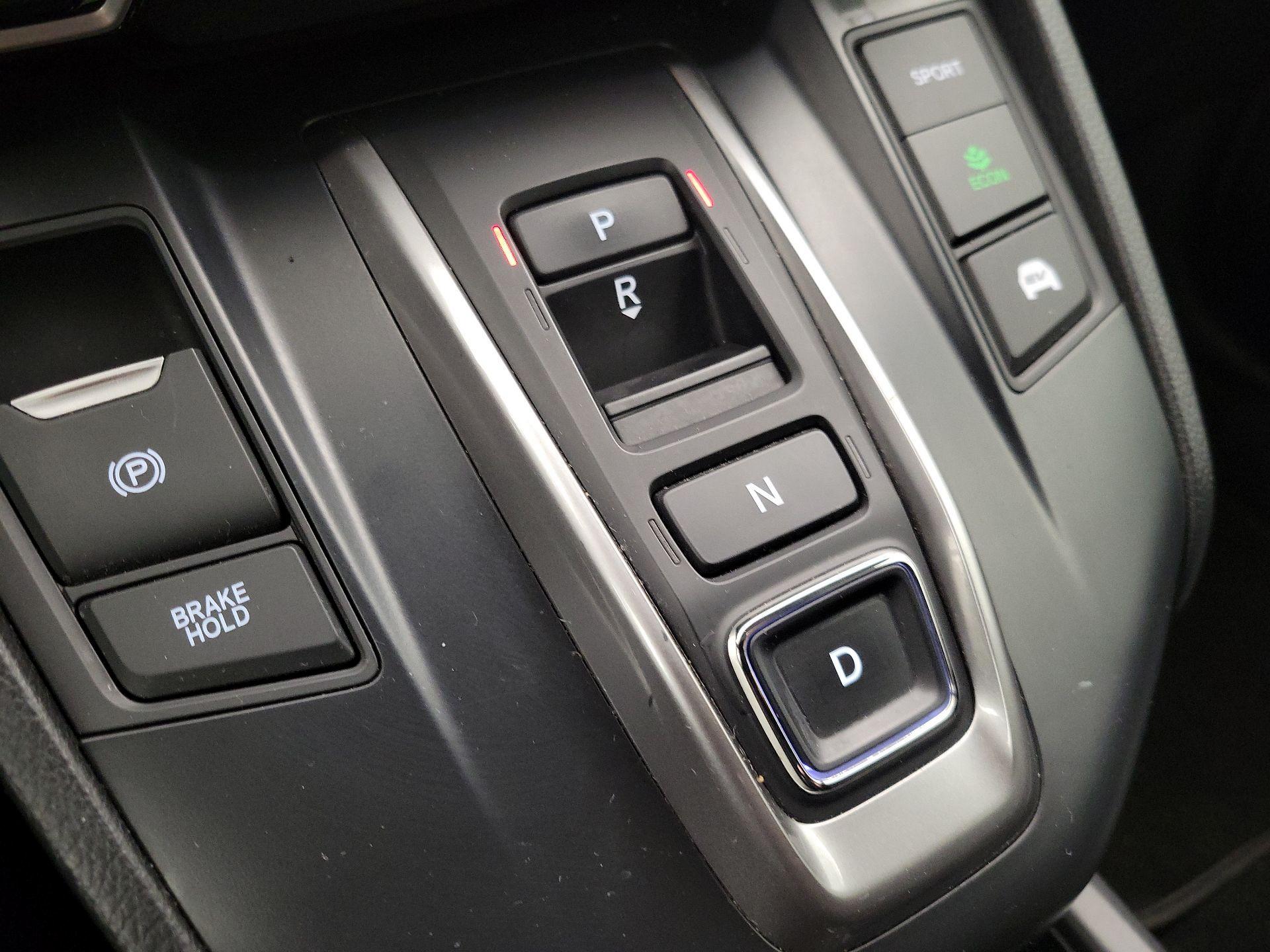 Thumbnail: 2020 Honda CR-V - 17