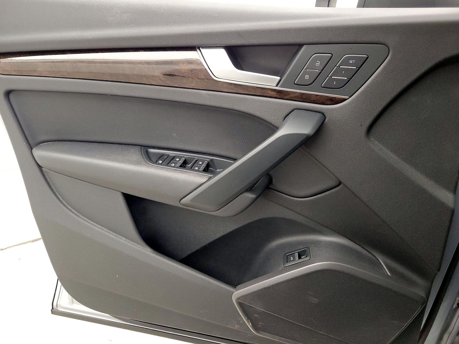 Thumbnail: 2018 Audi Q5 - 12