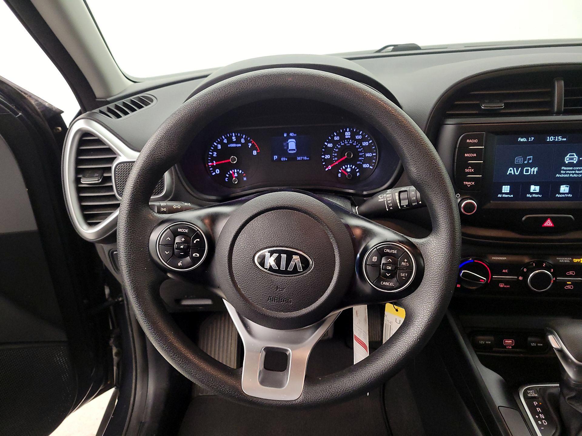Thumbnail: 2020 Kia Soul - 10
