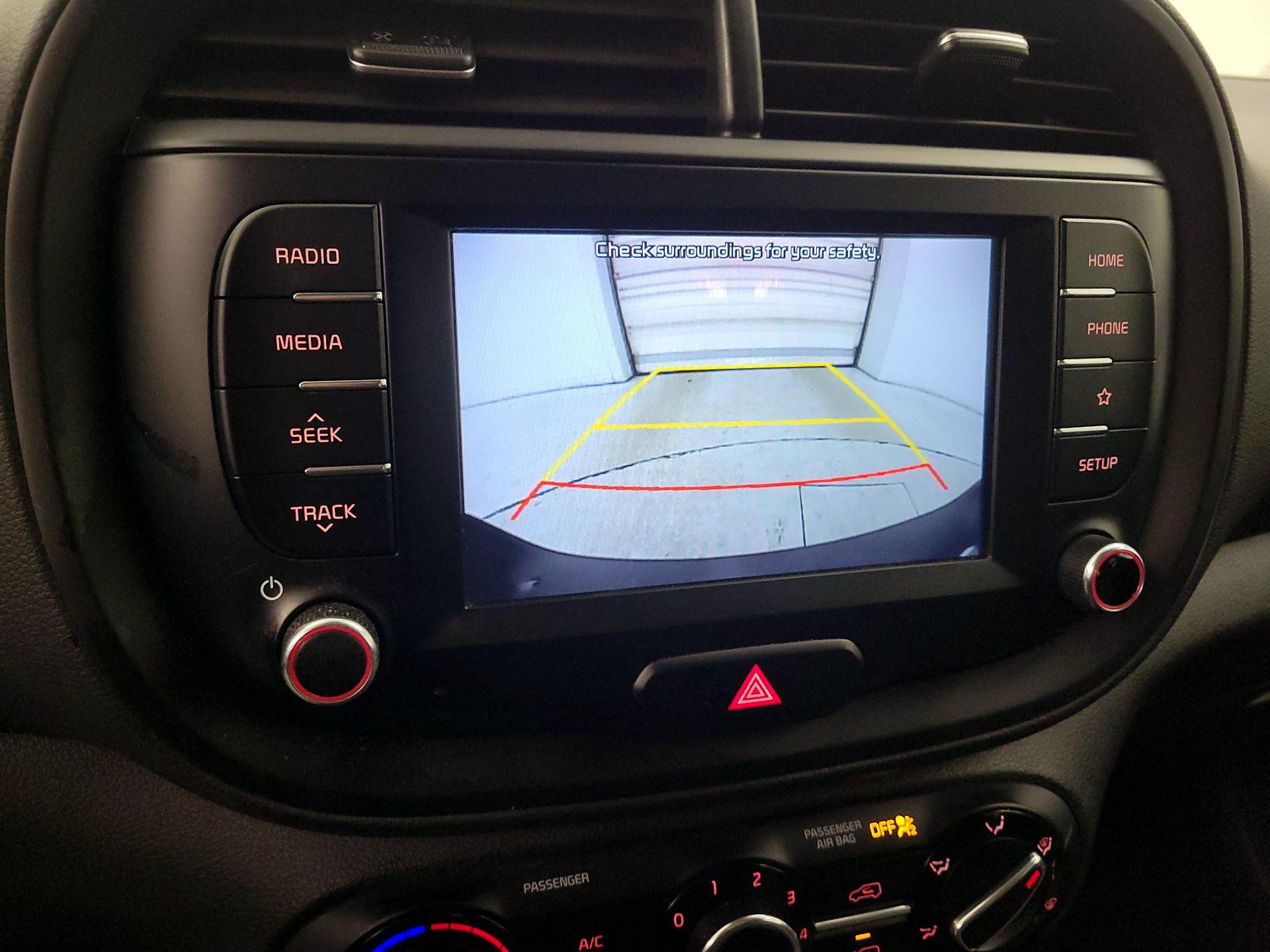 Thumbnail: 2020 Kia Soul - 14