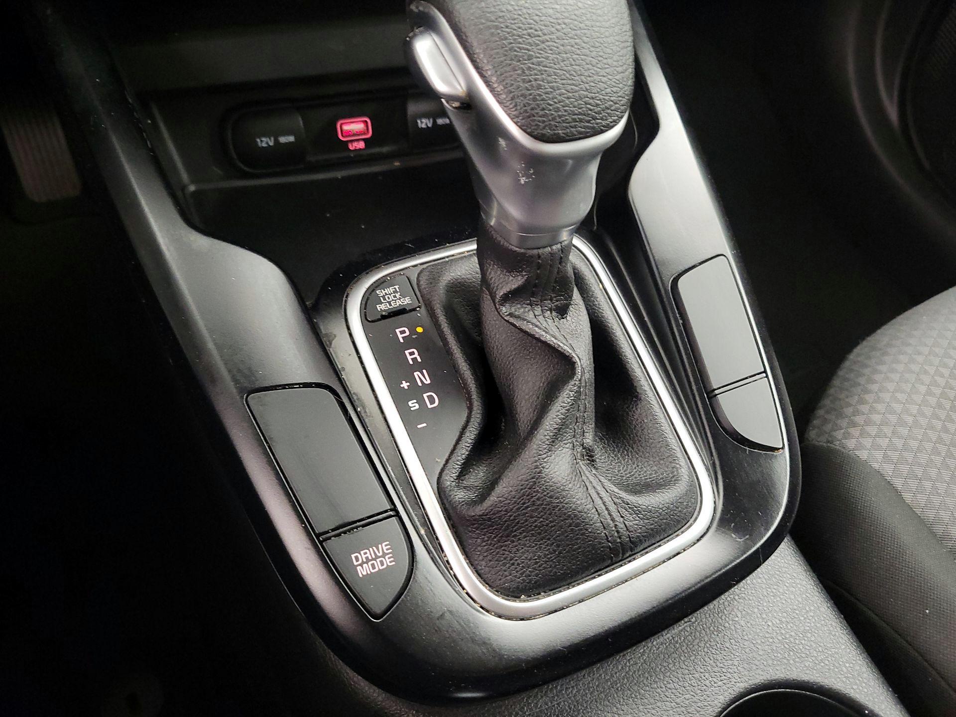 Thumbnail: 2020 Kia Soul - 17