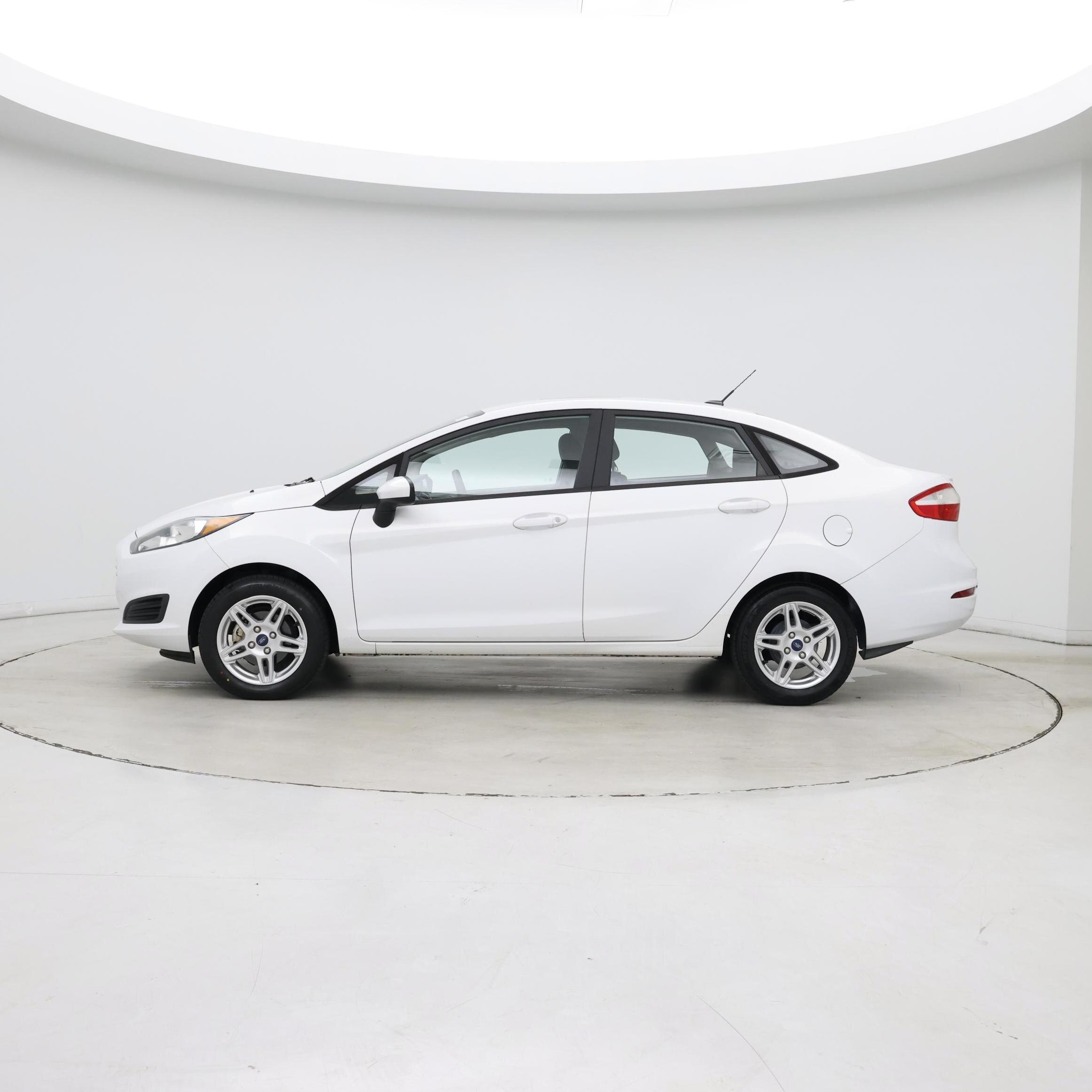 Thumbnail: 2019 Ford Fiesta - 3