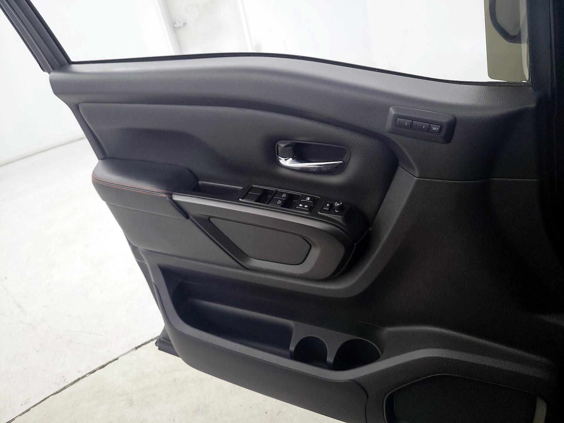 Thumbnail: 2021 Nissan Titan - 12