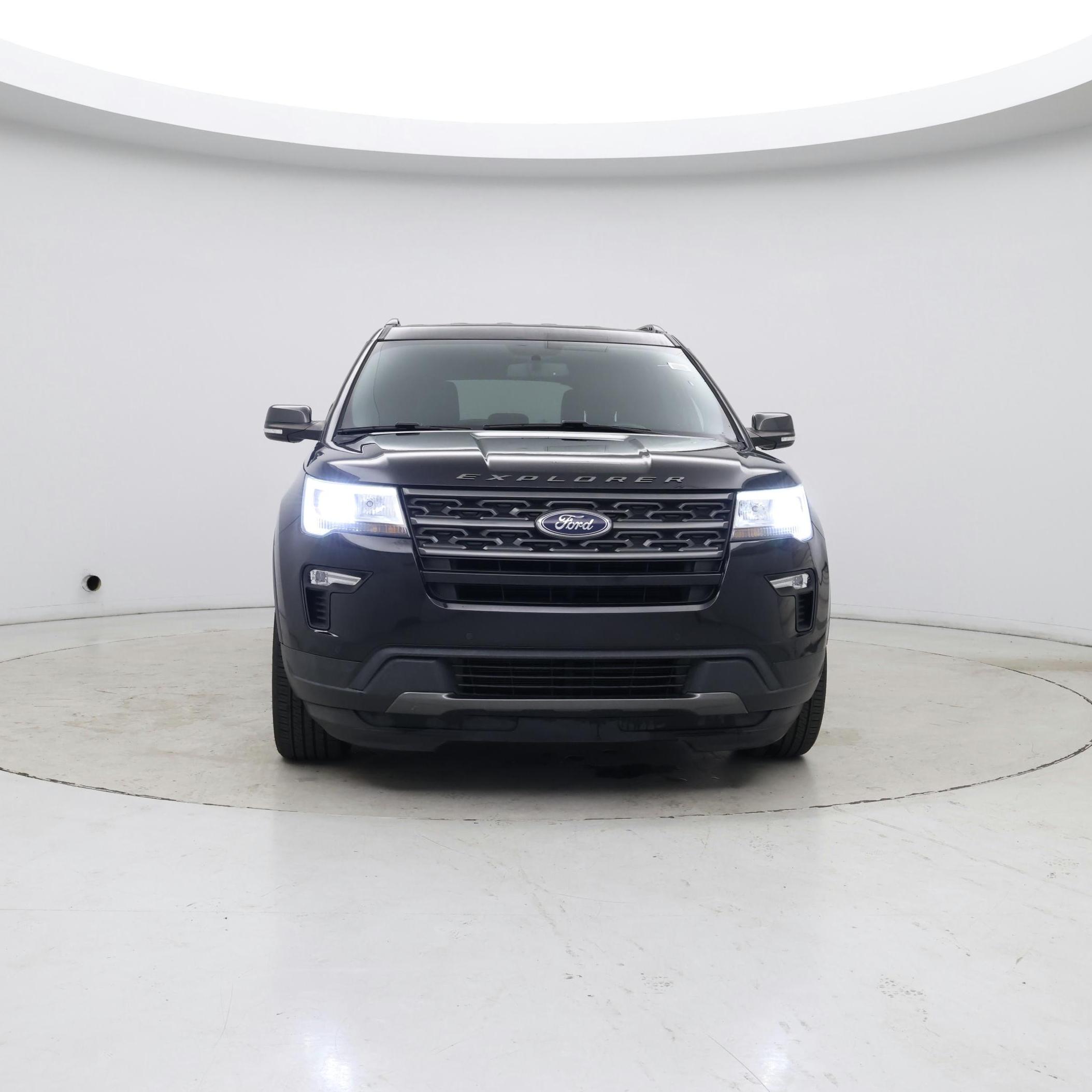 Thumbnail: 2018 Ford Explorer - 5