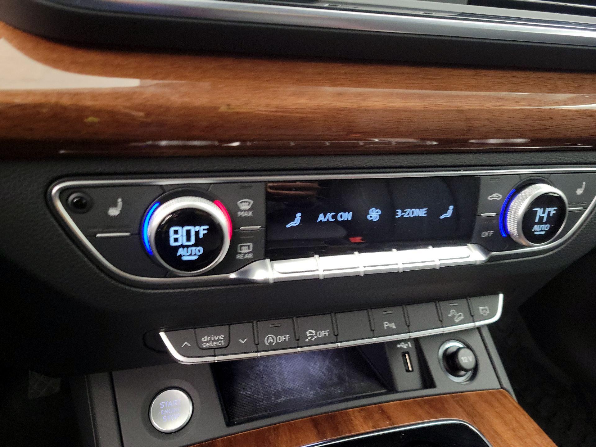 Thumbnail: 2023 Audi Q5 - 16