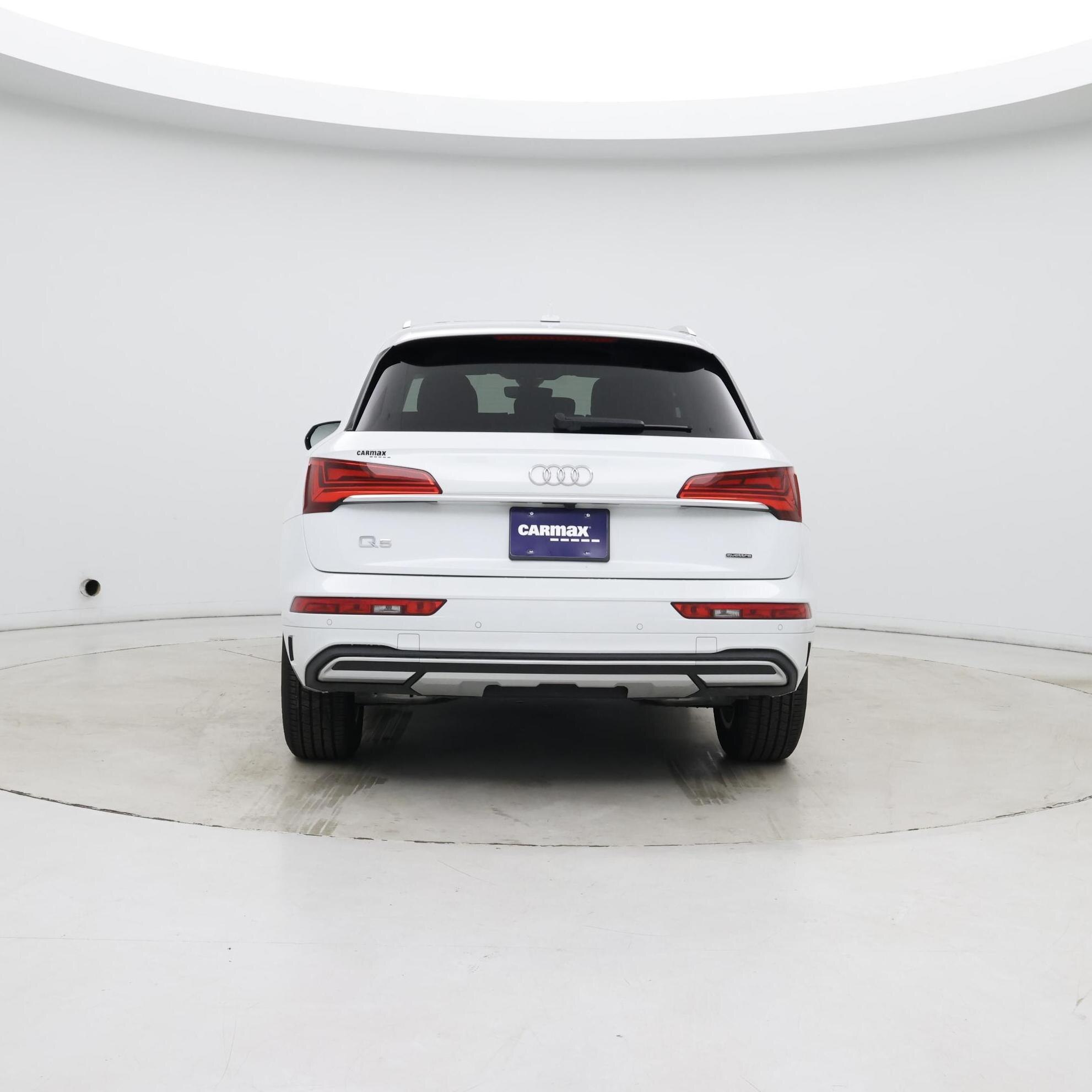 Thumbnail: 2023 Audi Q5 - 6