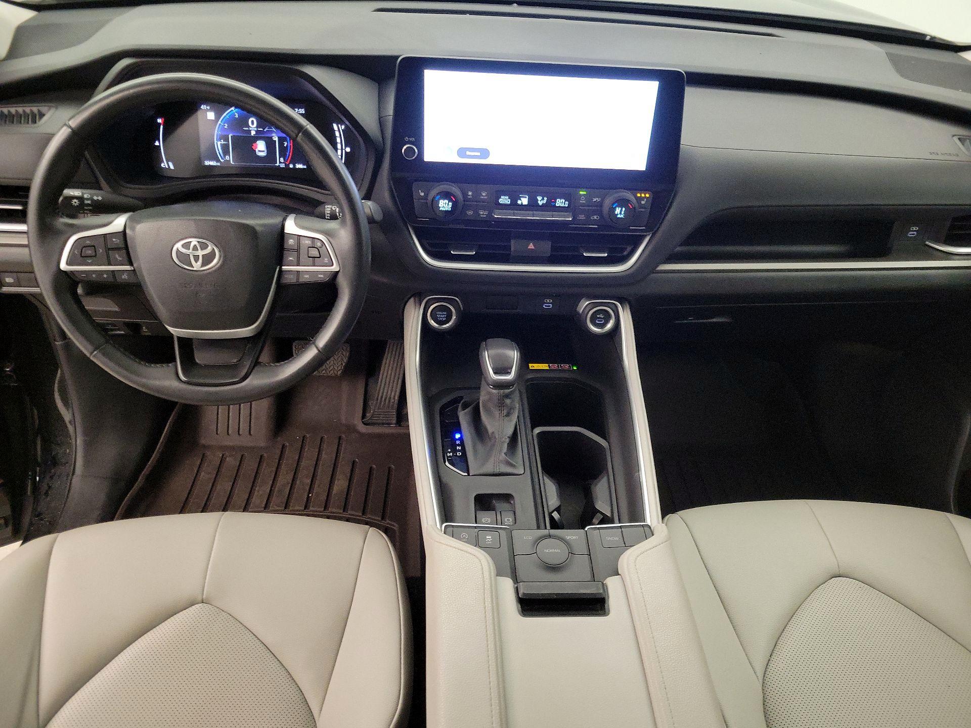 Thumbnail: 2024 Toyota Grand Highlander - 9