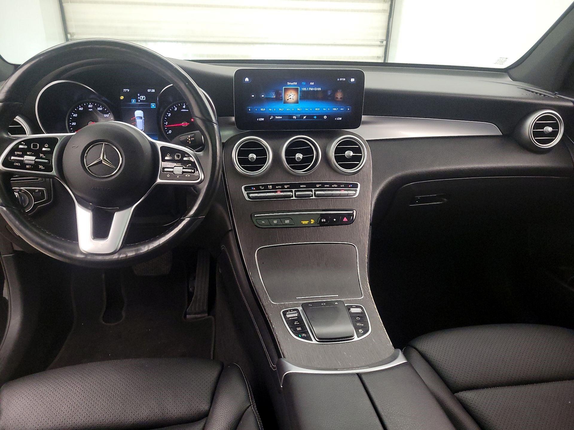 Thumbnail: 2020 Mercedes-Benz GLC - 9
