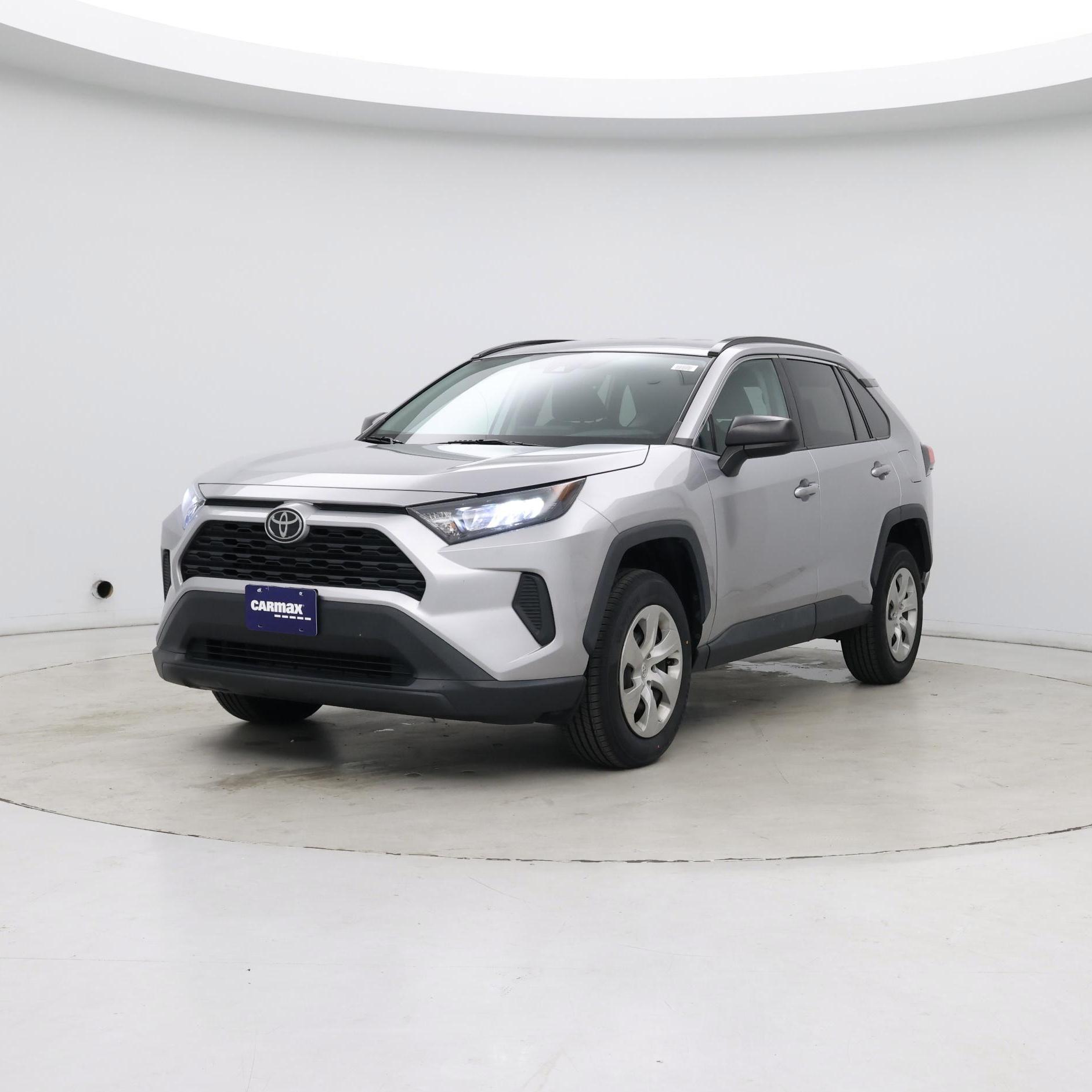 Thumbnail: 2021 Toyota RAV4 - 4