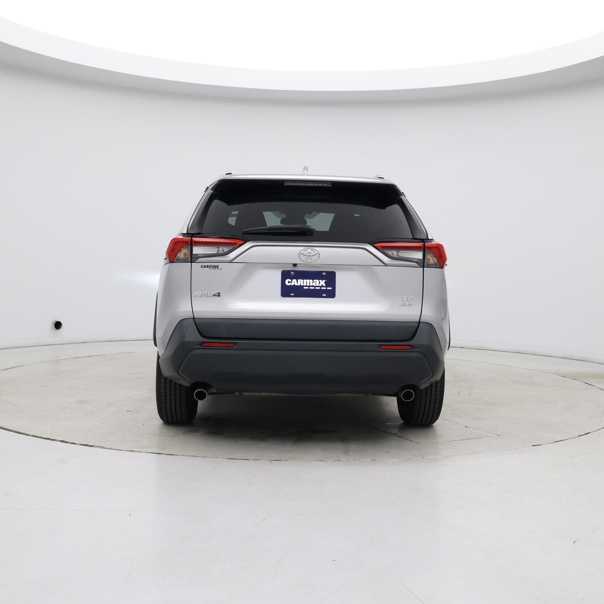 Thumbnail: 2021 Toyota RAV4 - 6