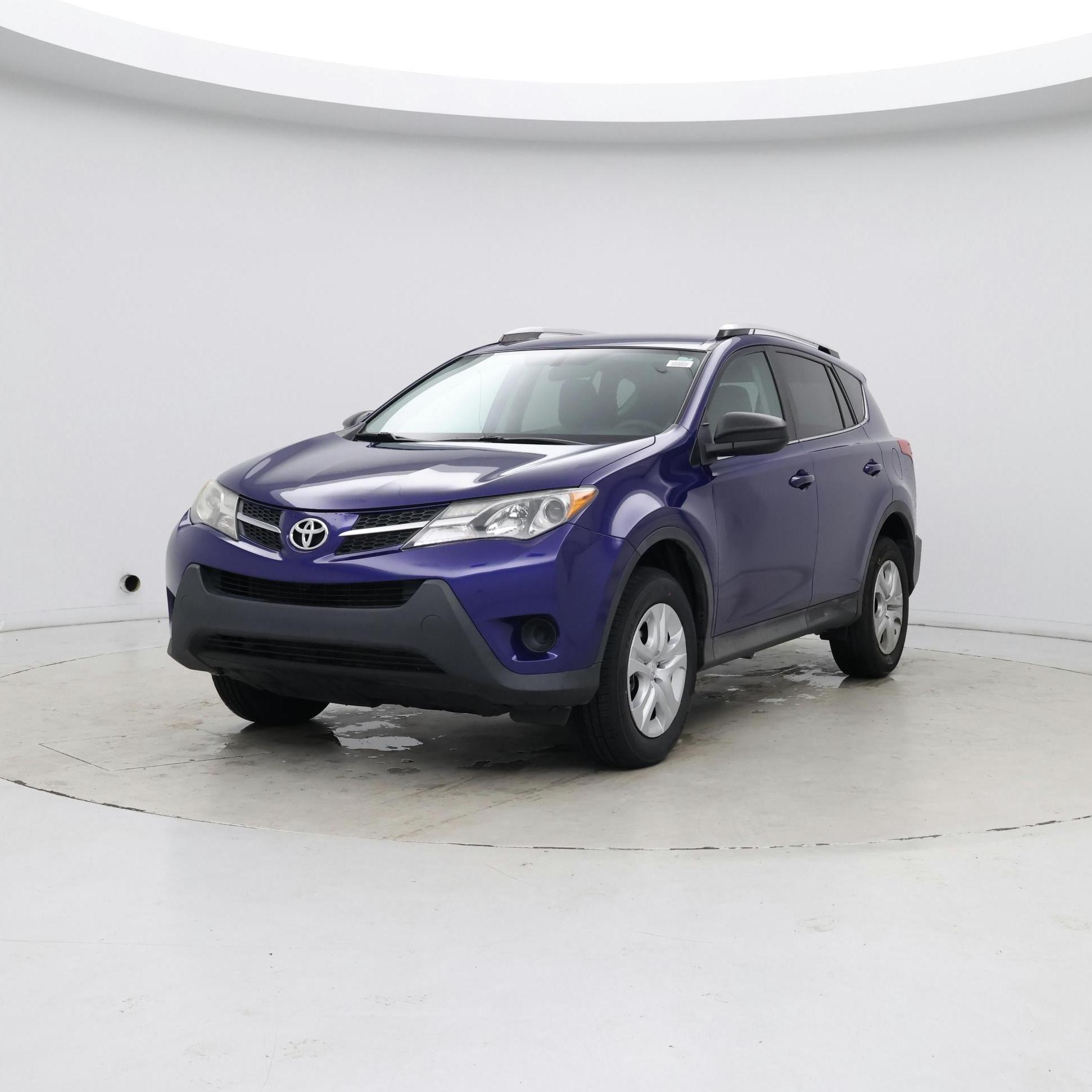 Thumbnail: 2015 Toyota RAV4 - 4