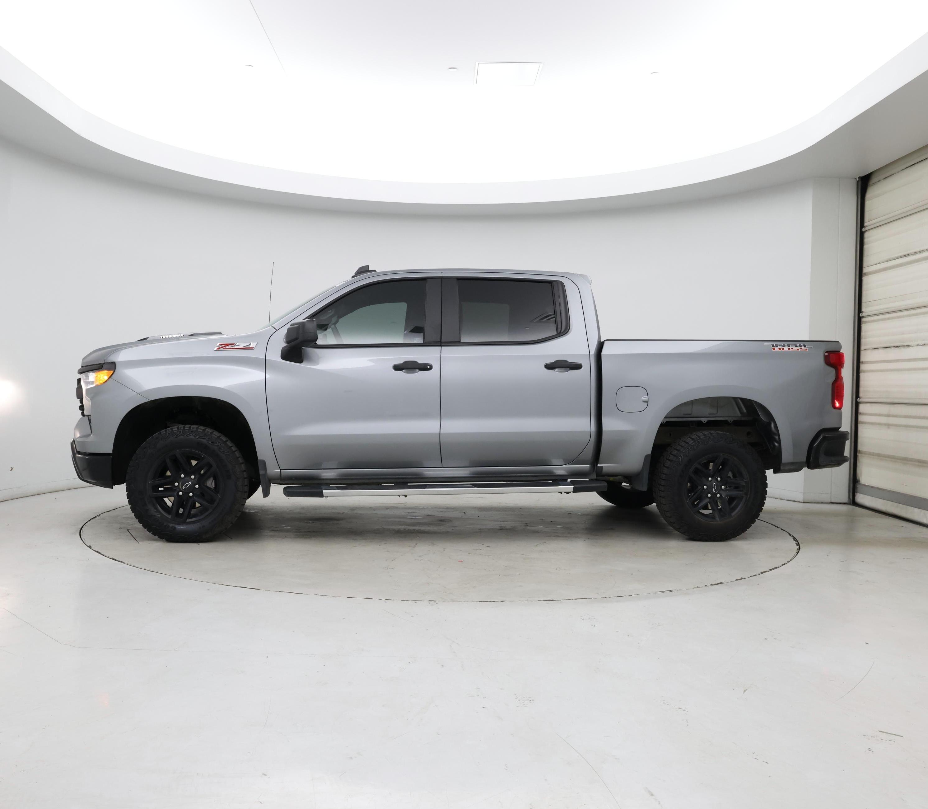 Thumbnail: 2025 Chevrolet Silverado 1500 - 3