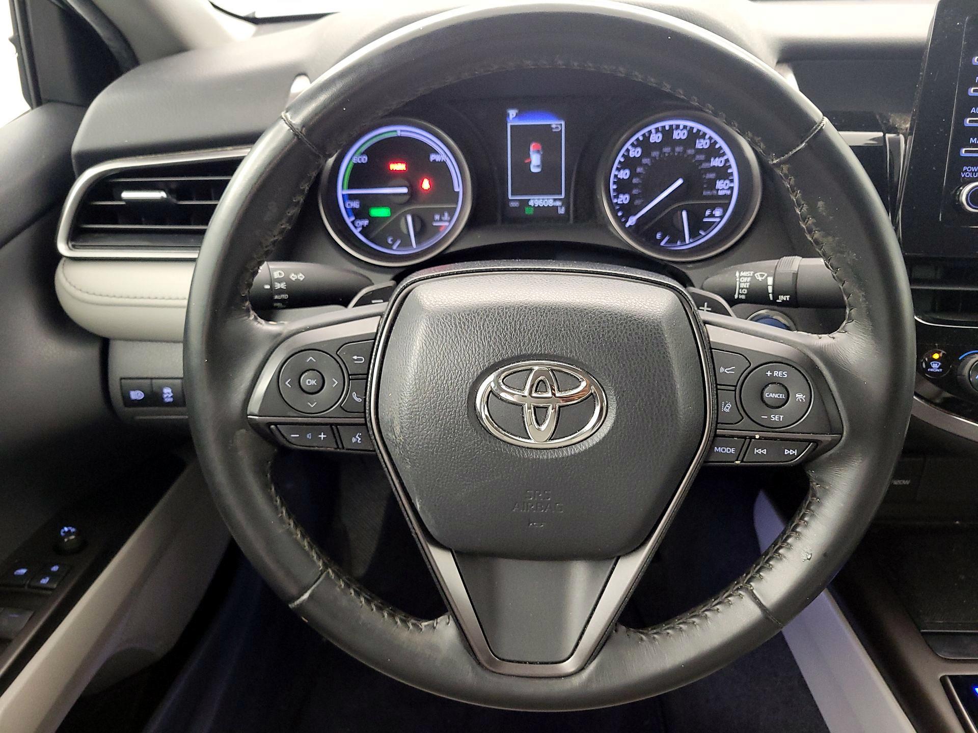 Thumbnail: 2022 Toyota Camry - 10