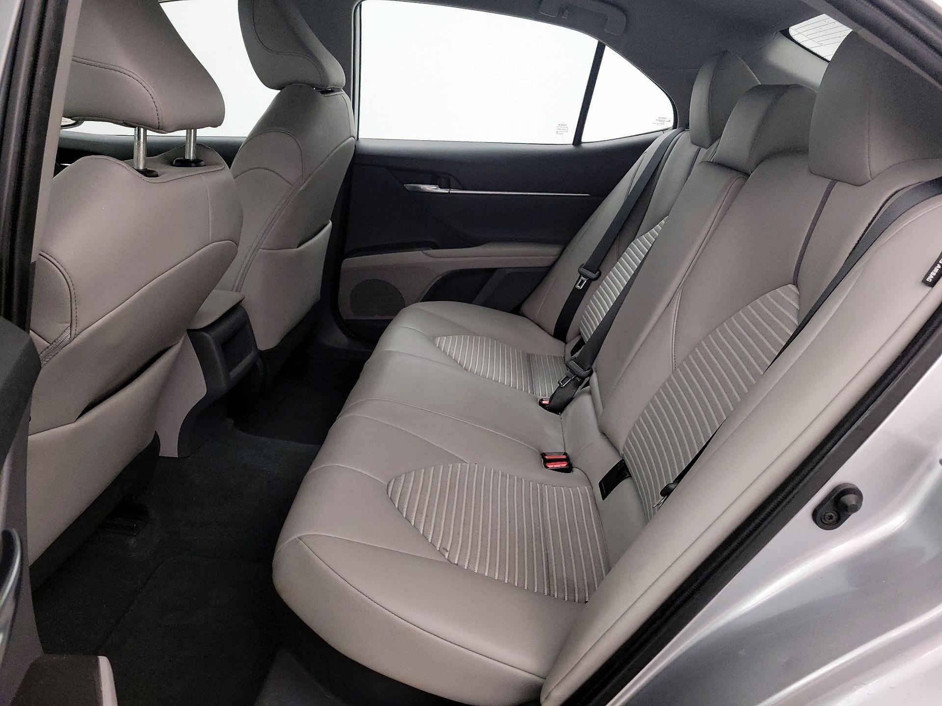 Thumbnail: 2022 Toyota Camry - 19