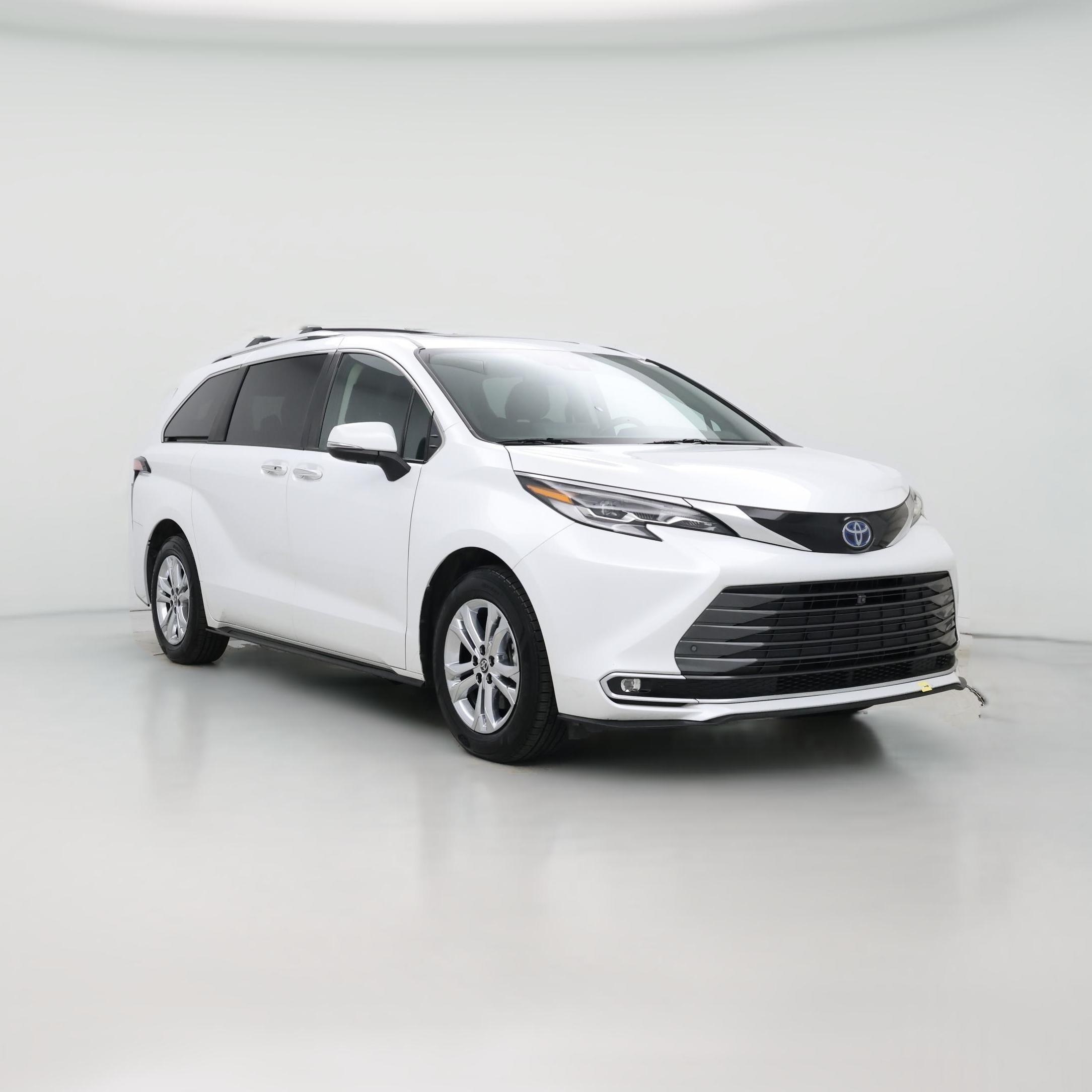 Thumbnail: 2022 Toyota Sienna - 1