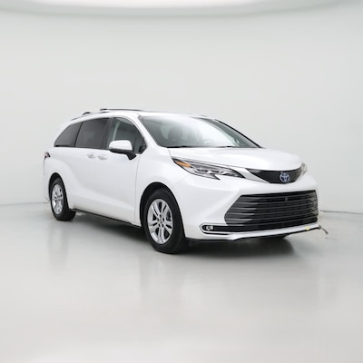 2022 Toyota Sienna Hybrid Platinum