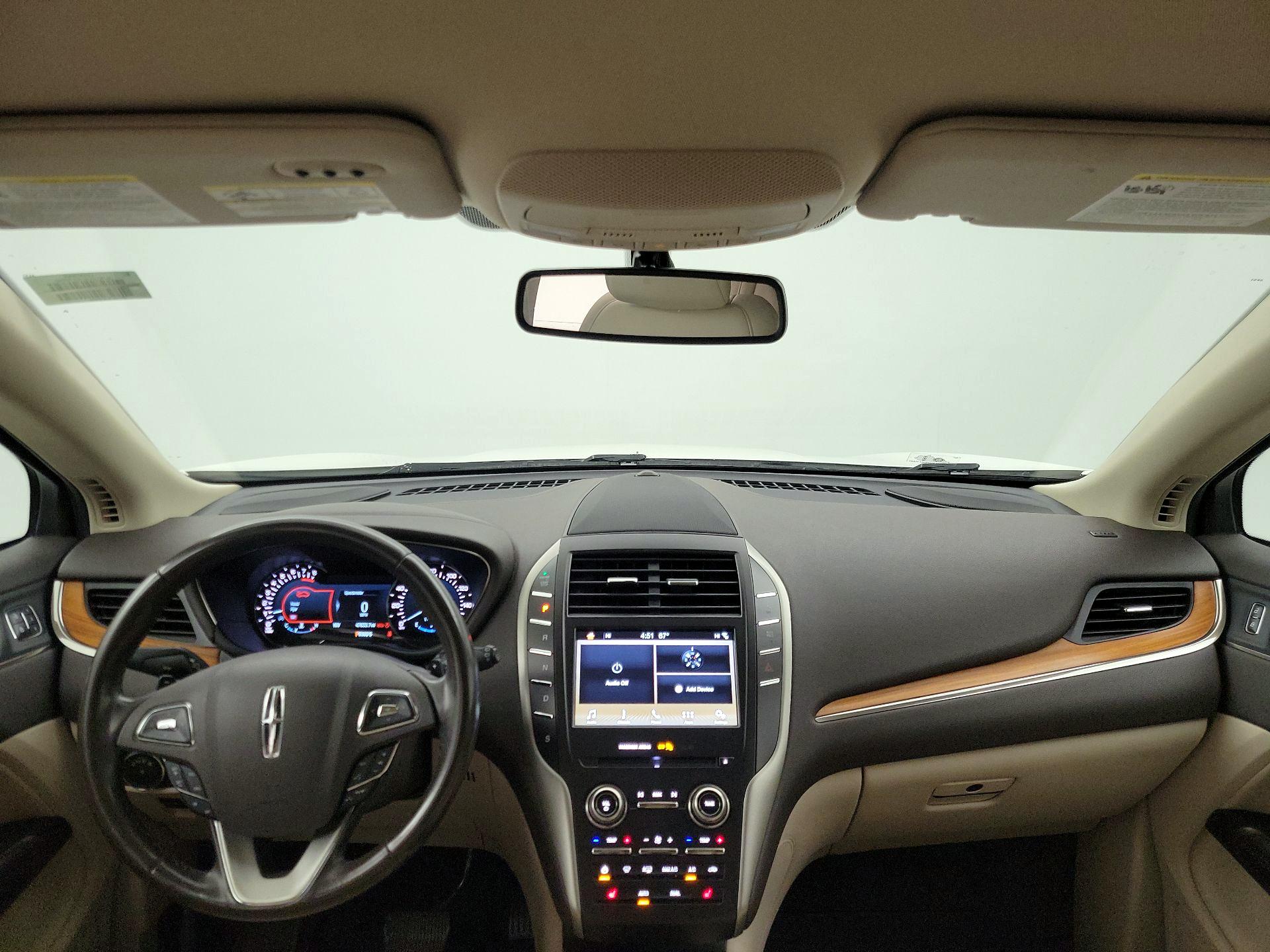 Thumbnail: 2017 Lincoln MKC - 9