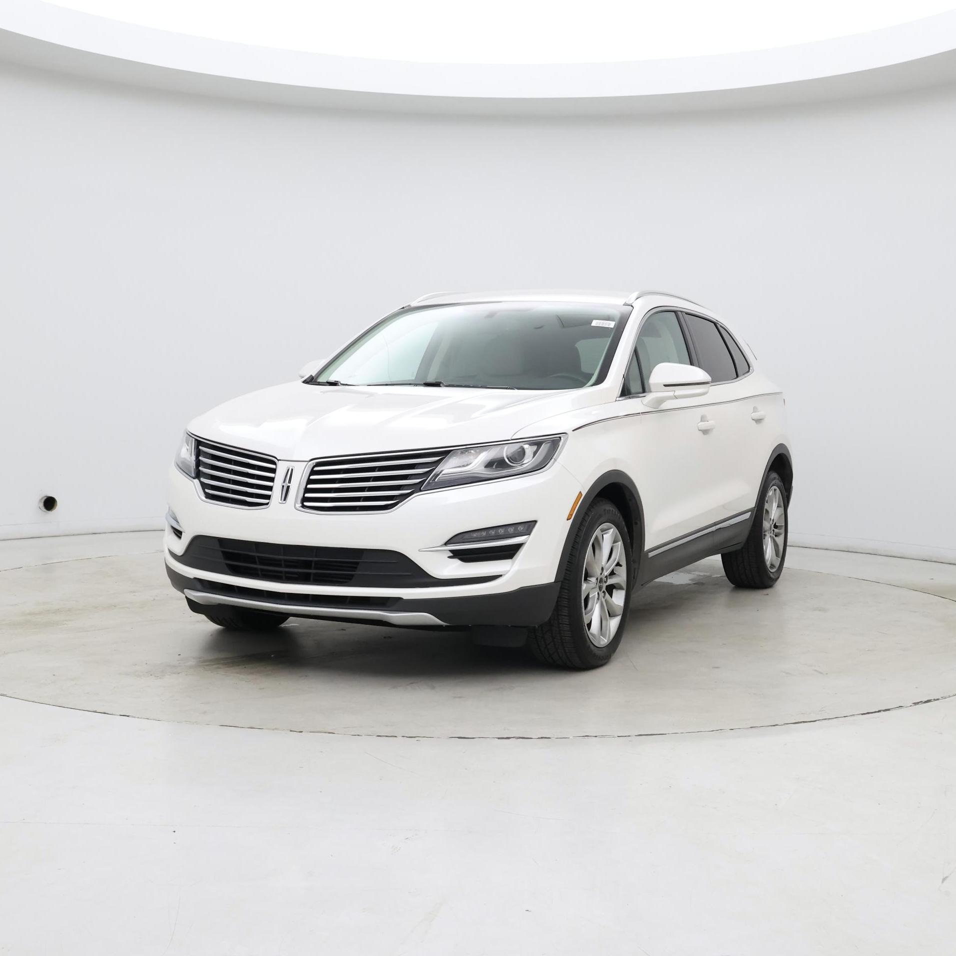 Thumbnail: 2017 Lincoln MKC - 4