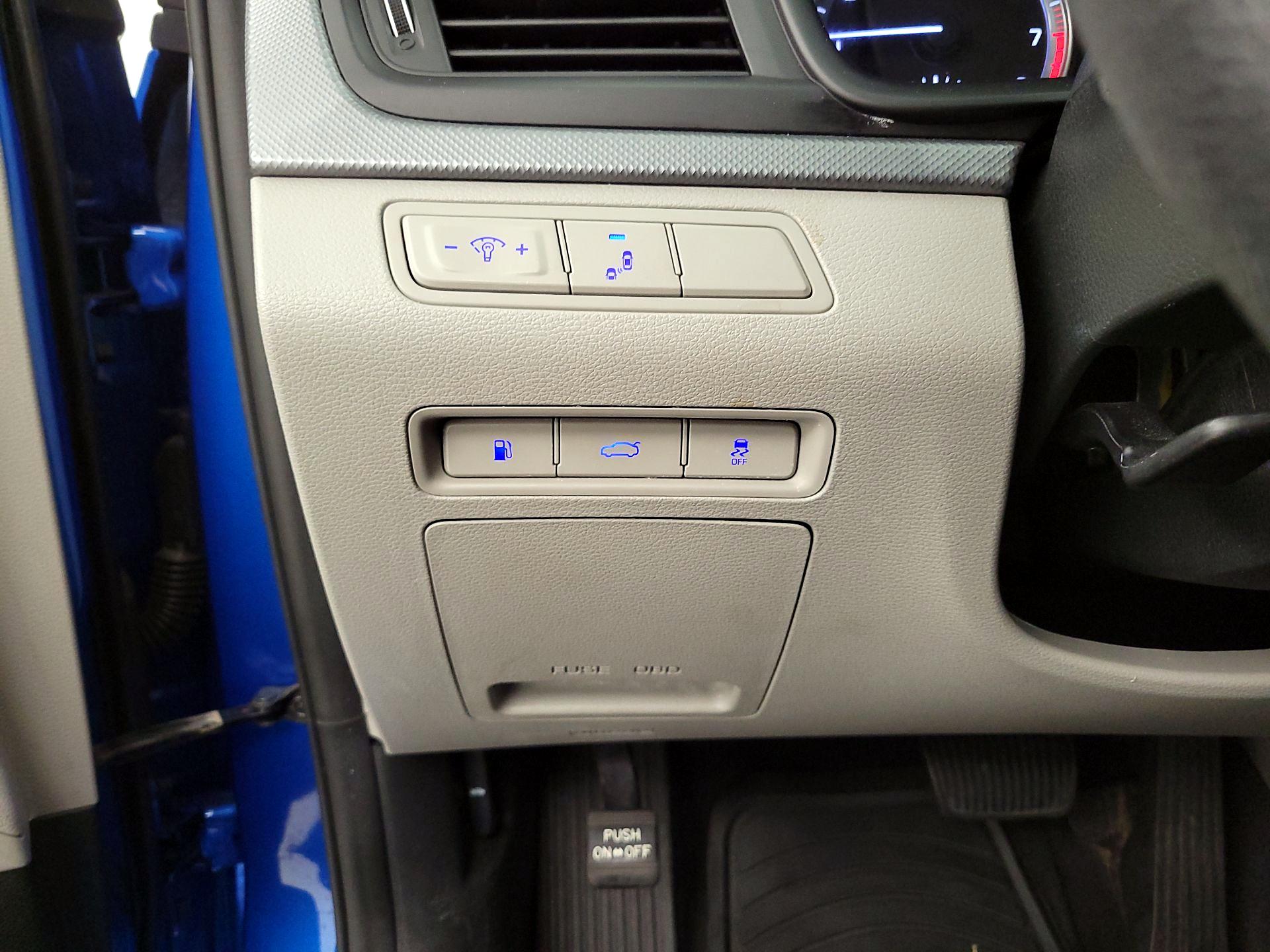 Thumbnail: 2018 Hyundai Sonata - 13