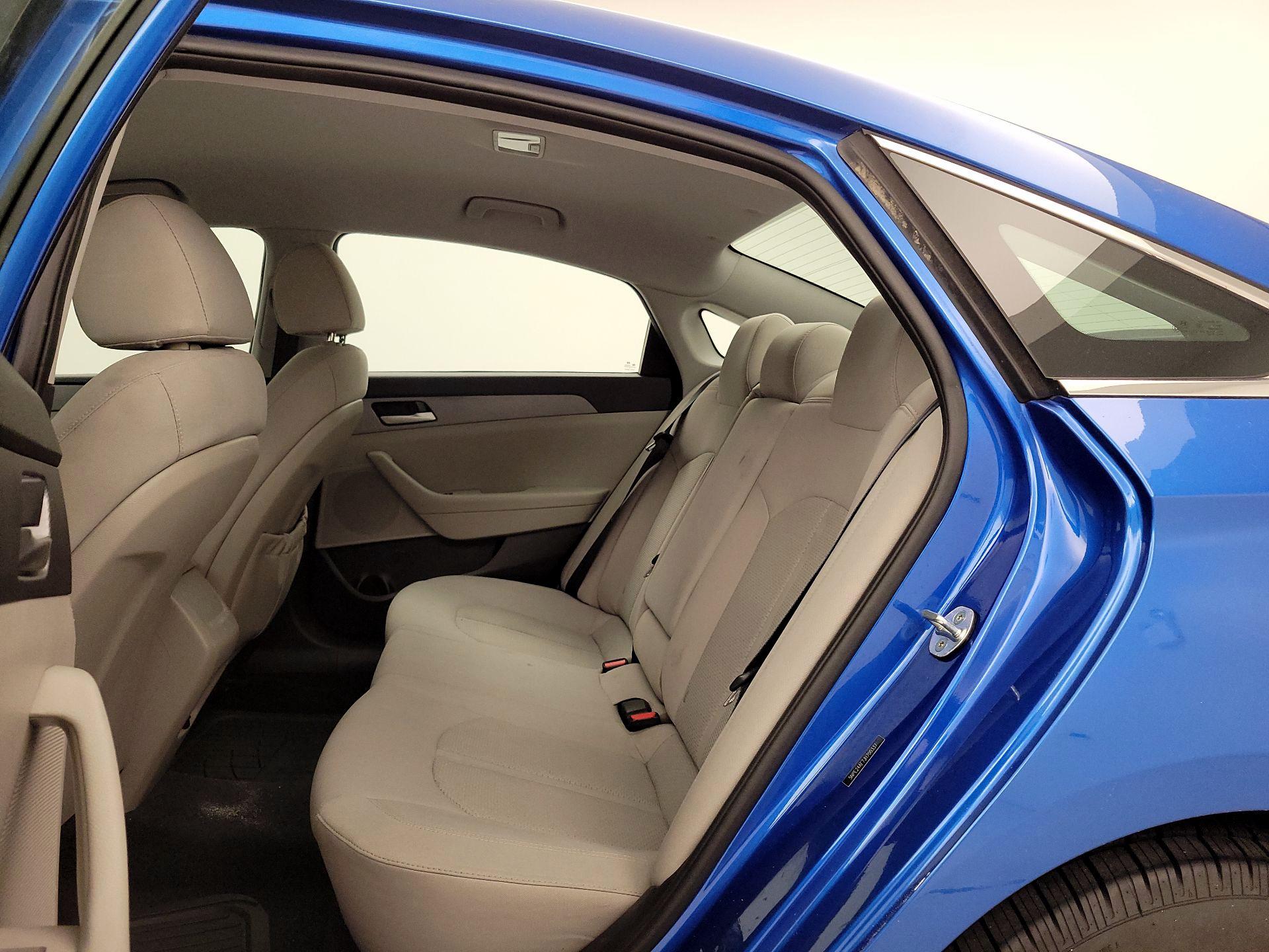 Thumbnail: 2018 Hyundai Sonata - 19