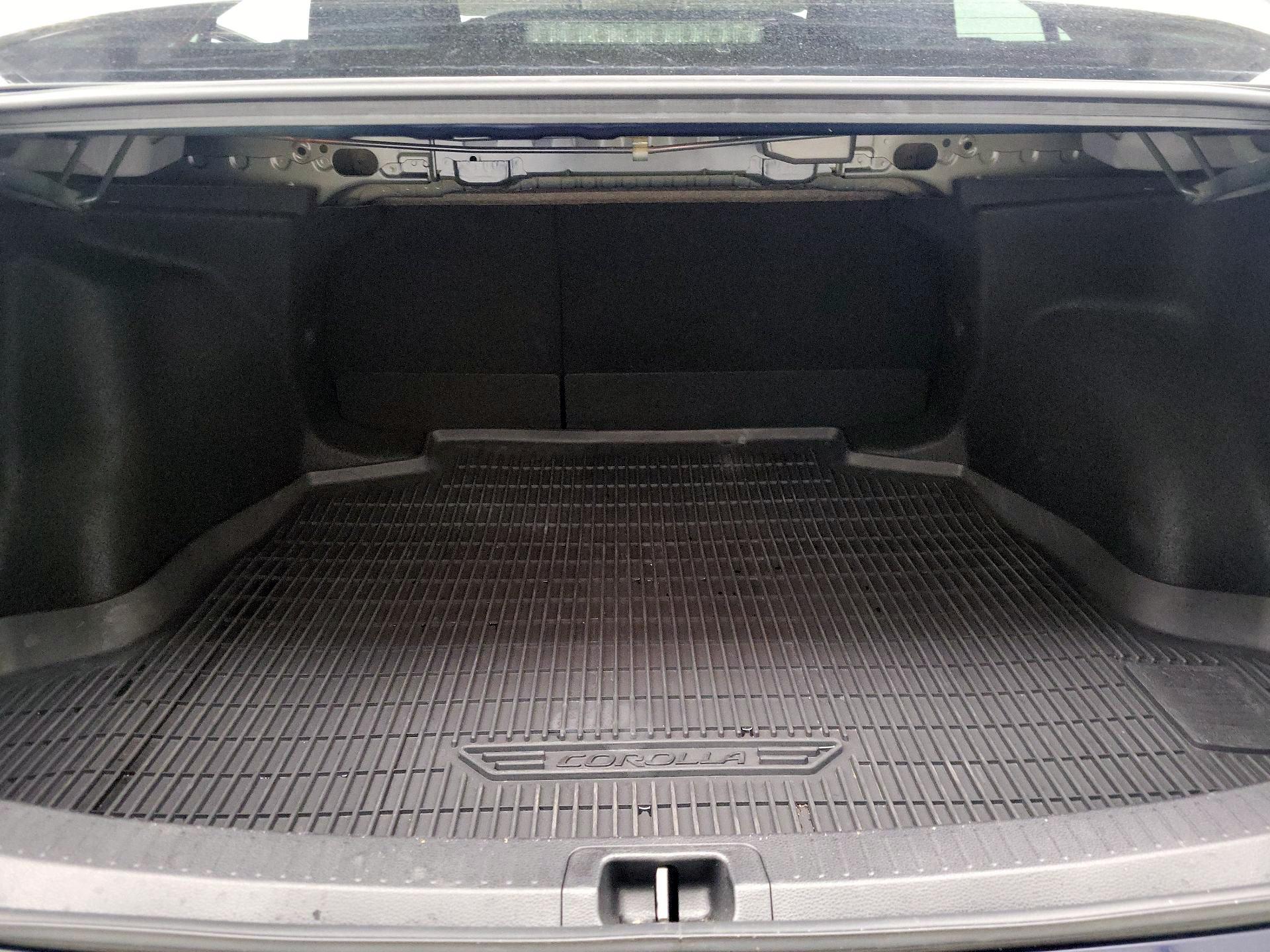 Thumbnail: 2022 Toyota Corolla - 20