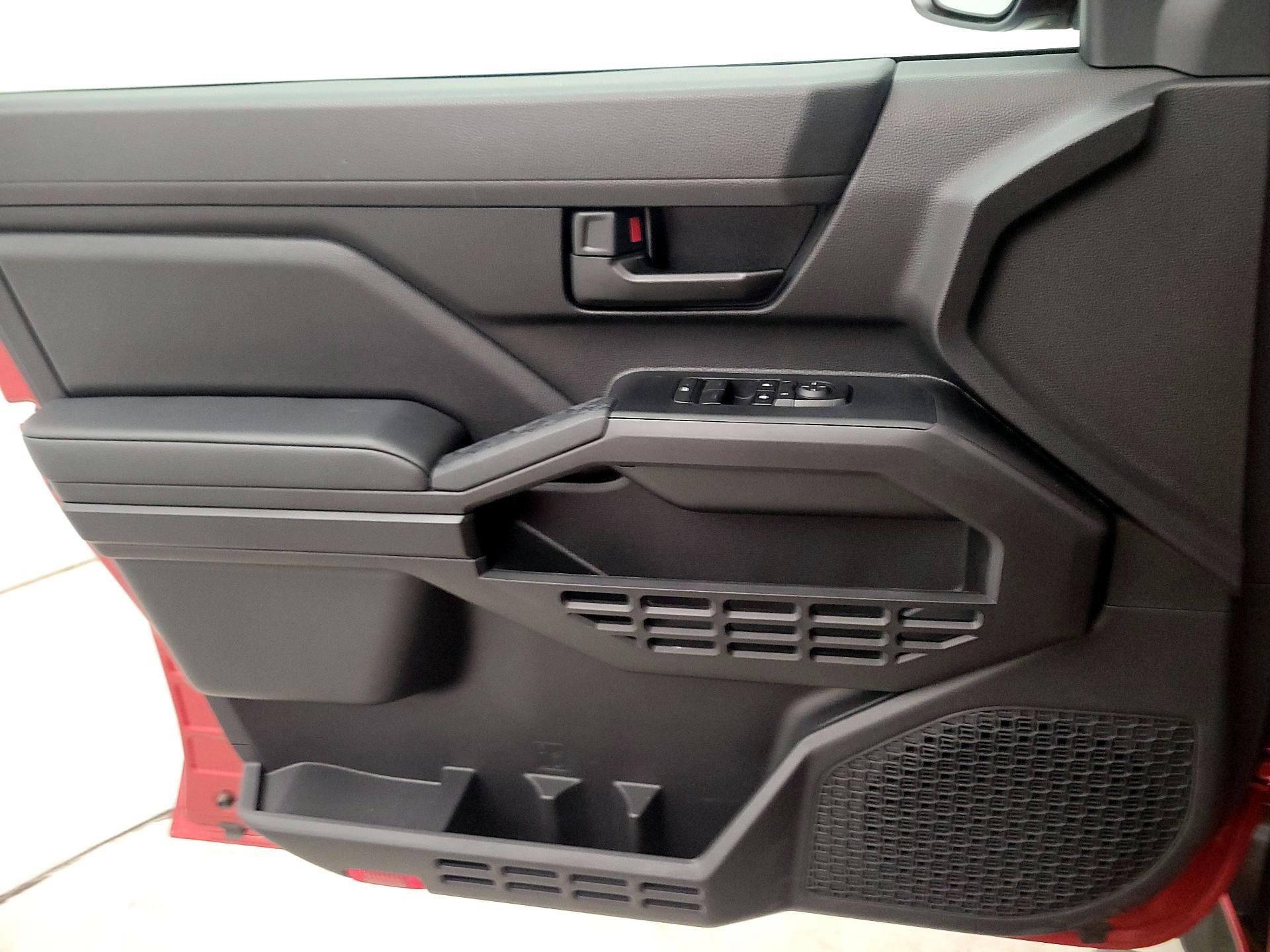 Thumbnail: 2025 Toyota Tacoma - 12