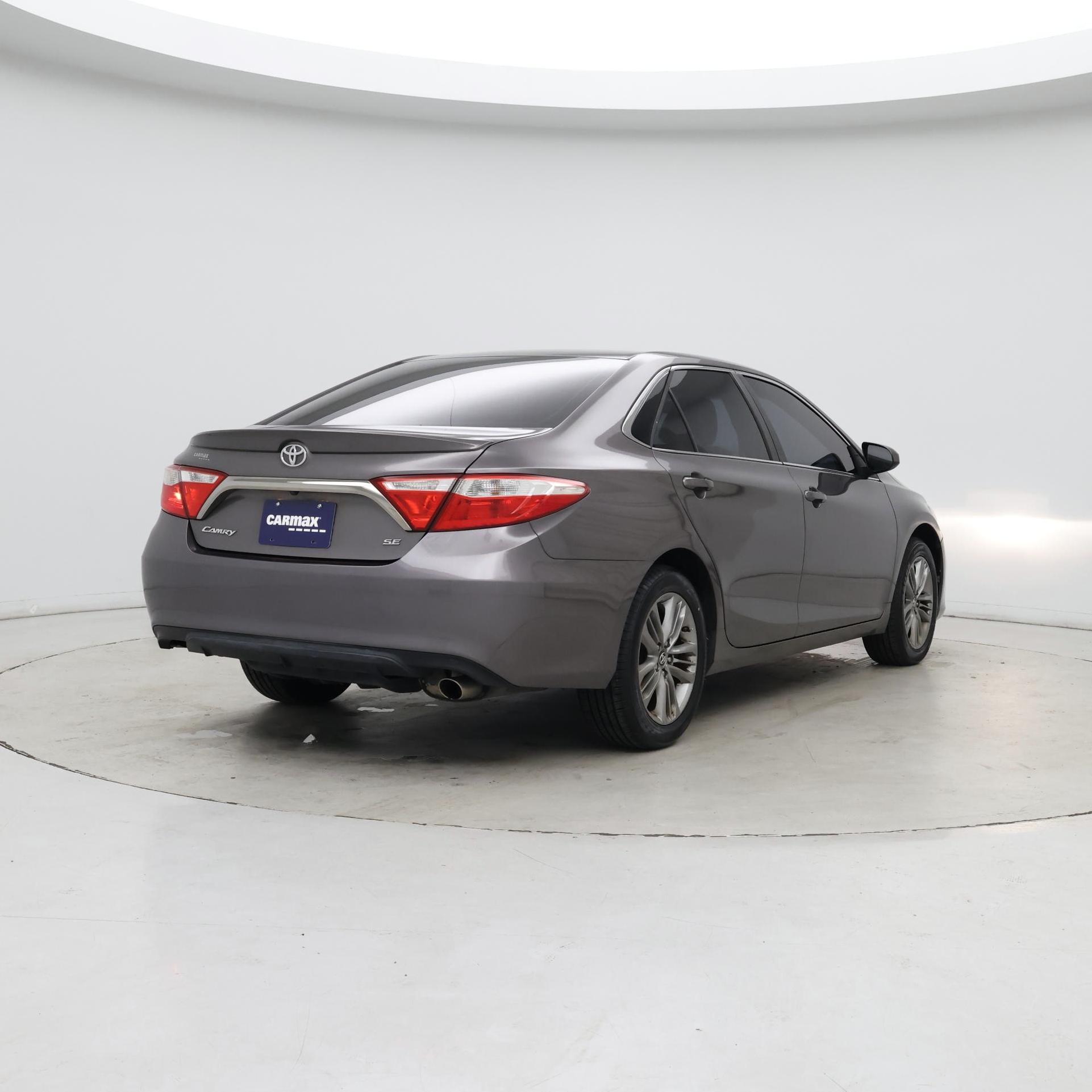 Thumbnail: 2017 Toyota Camry - 8