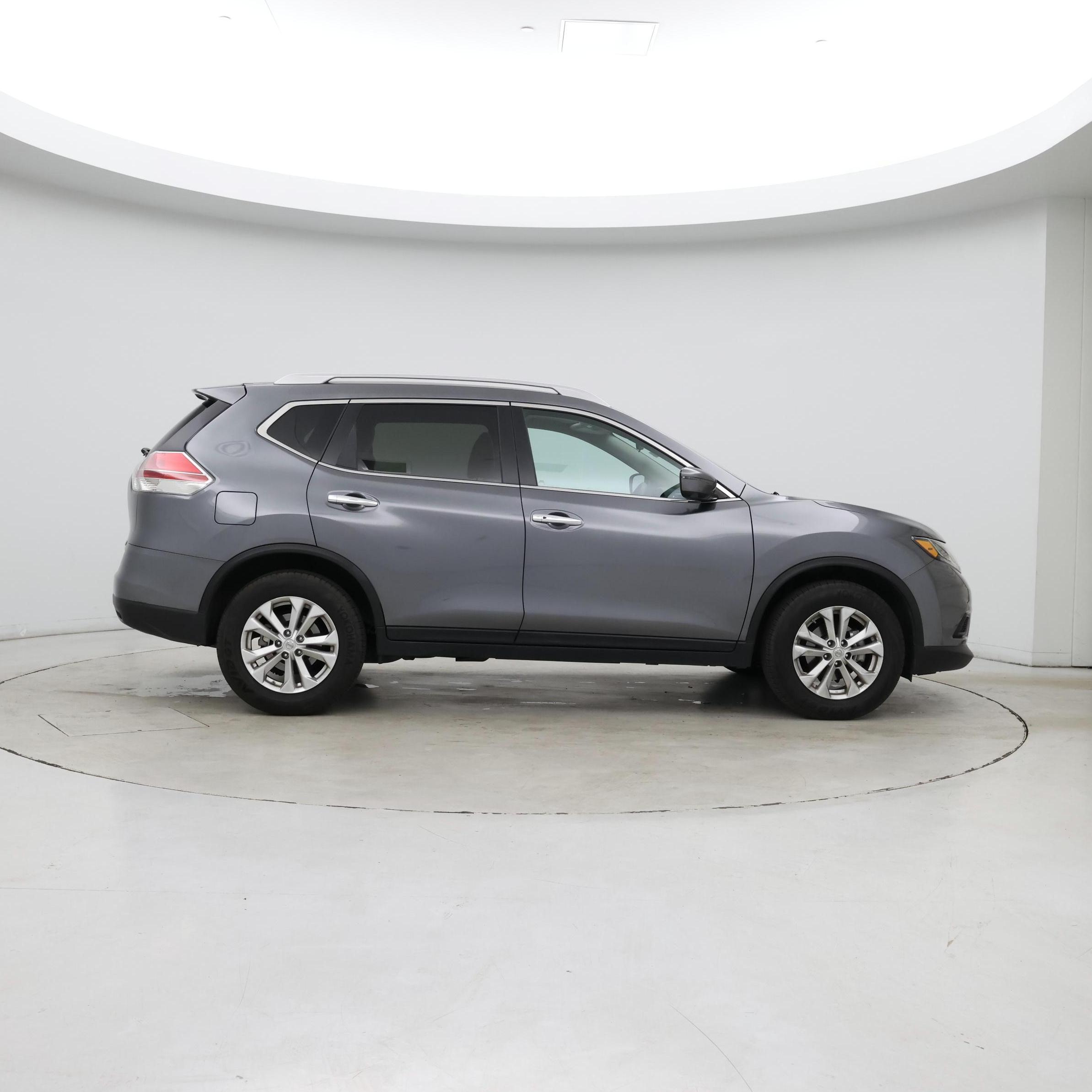 Thumbnail: 2016 Nissan Rogue - 7