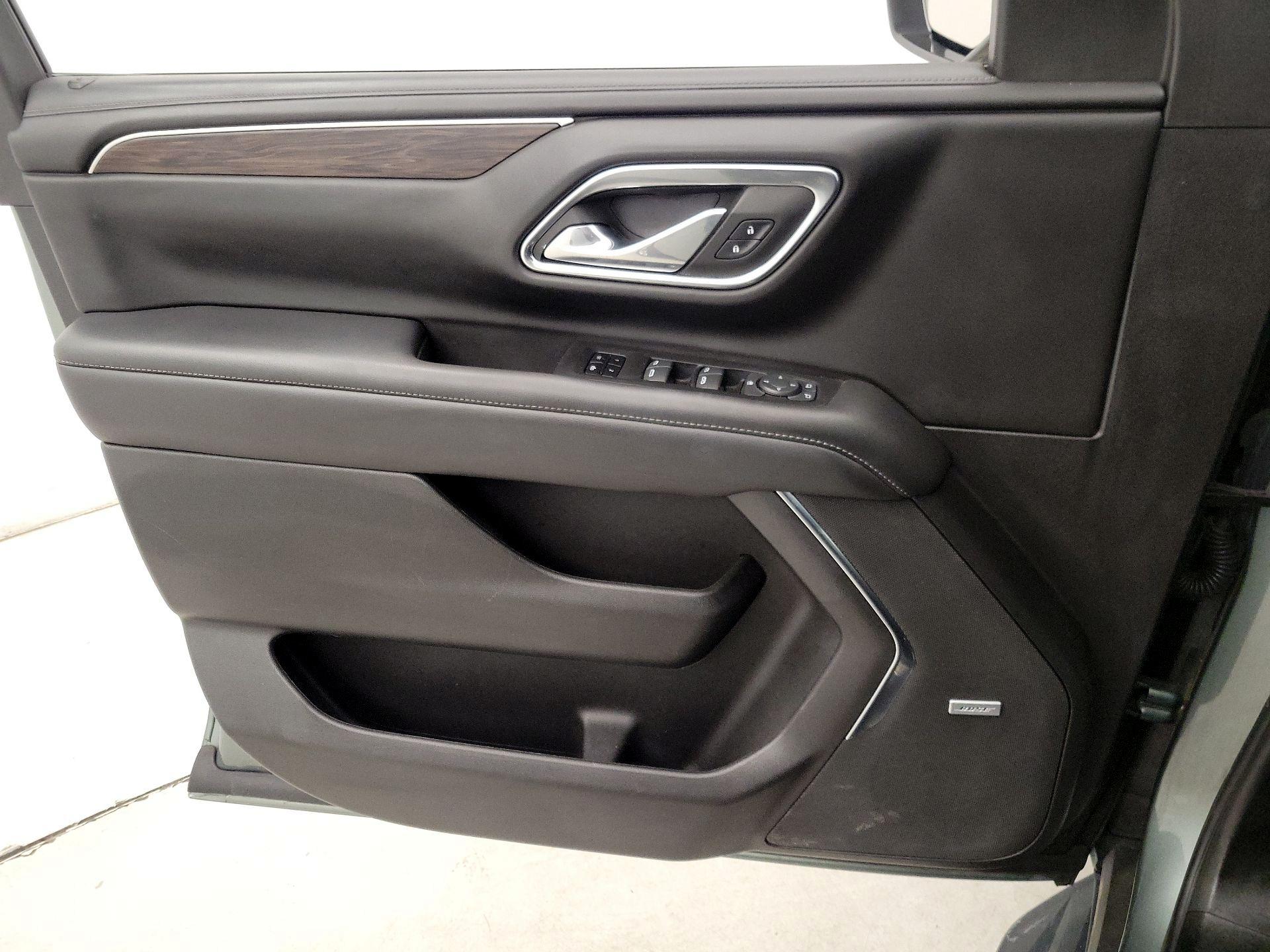 Thumbnail: 2023 Chevrolet Tahoe - 12