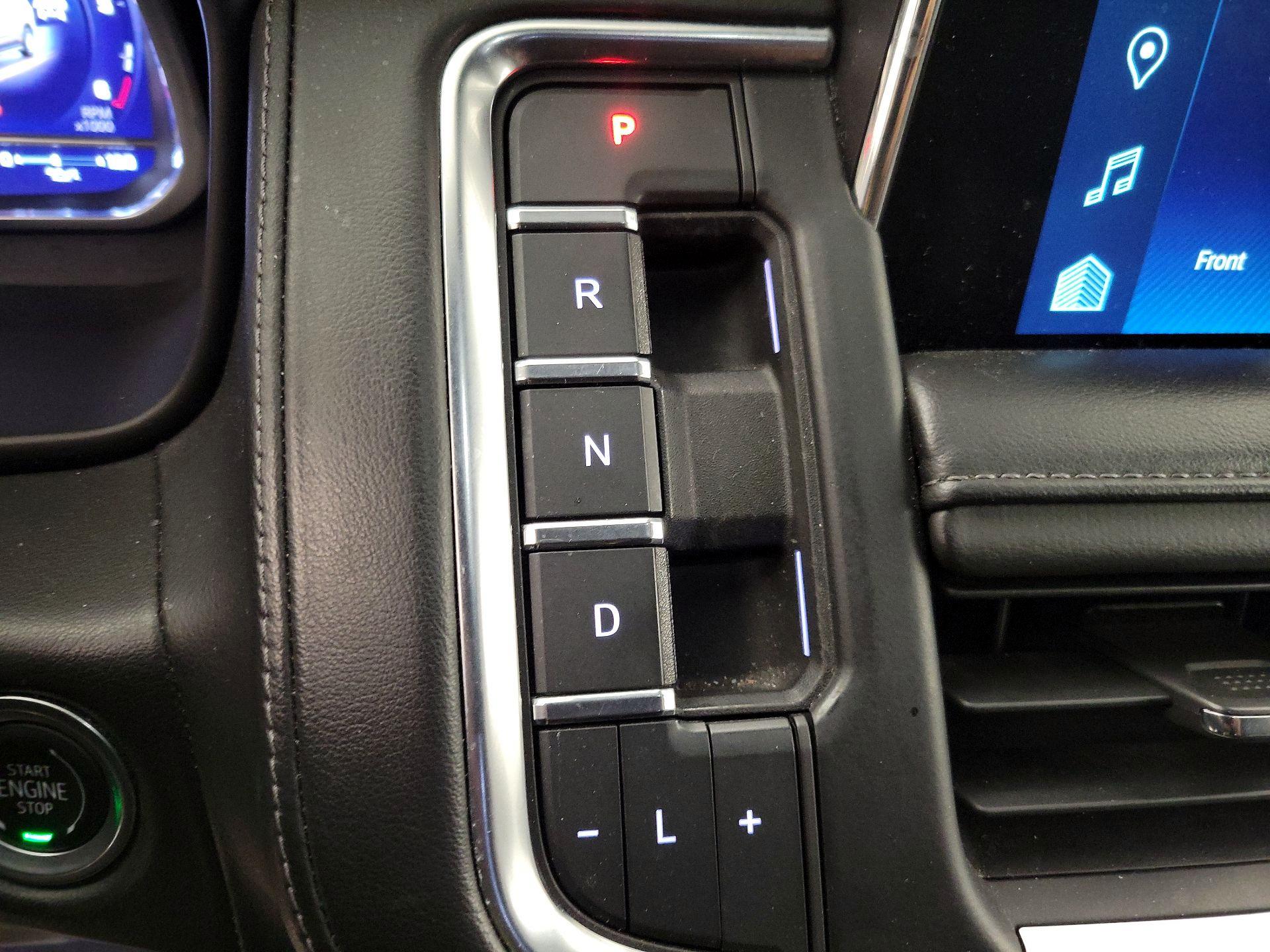 Thumbnail: 2023 Chevrolet Tahoe - 18