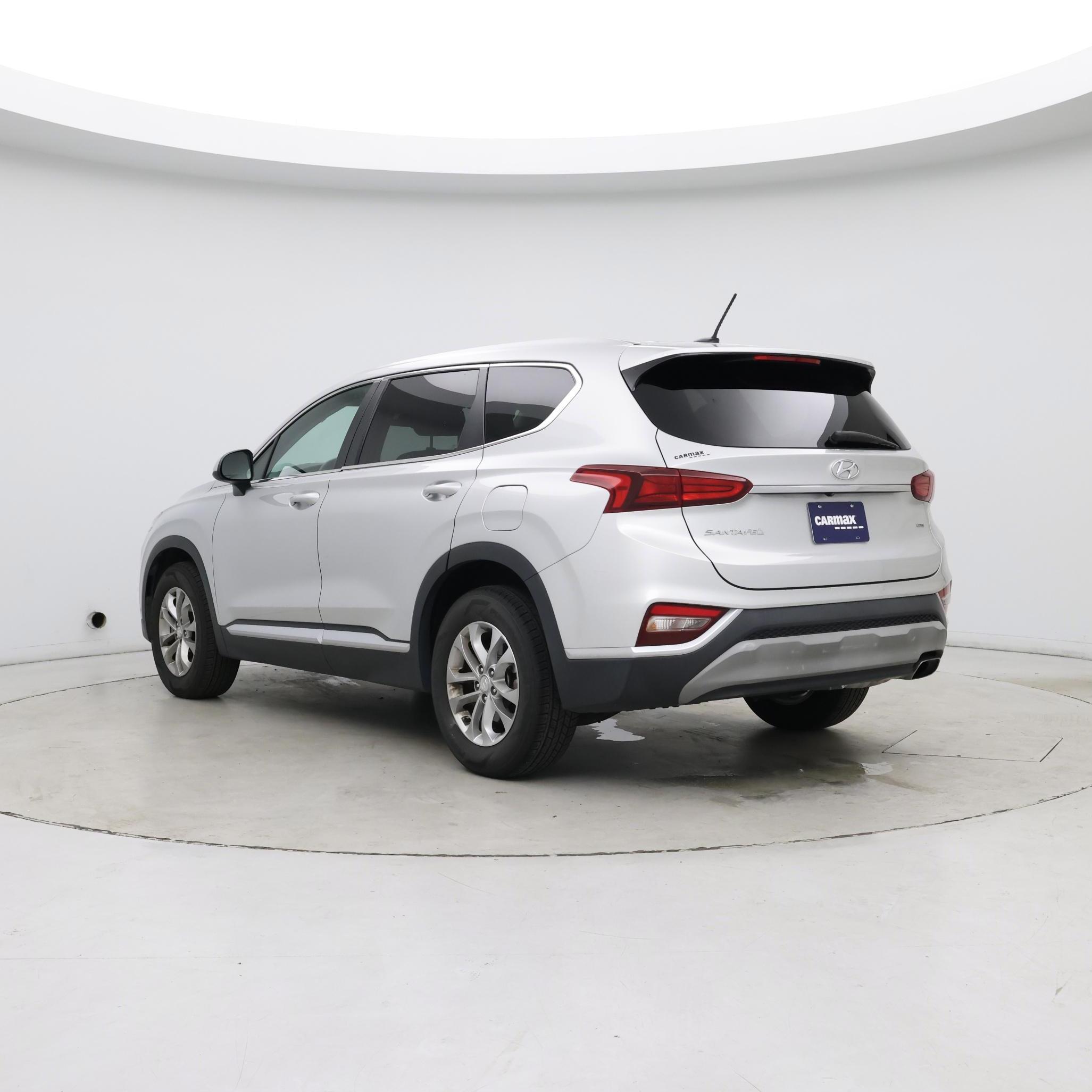 Thumbnail: 2019 Hyundai Santa Fe - 2
