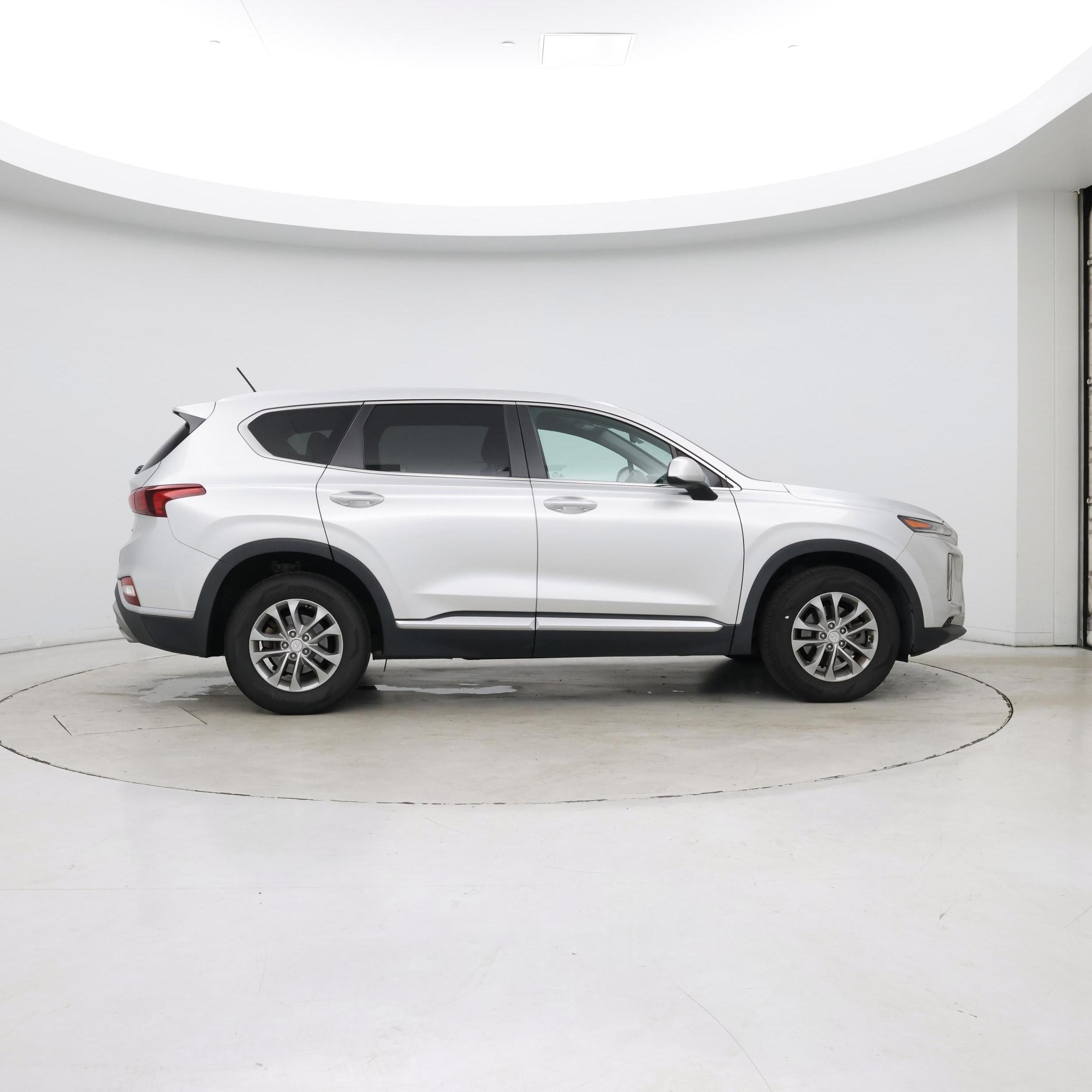 Thumbnail: 2019 Hyundai Santa Fe - 7